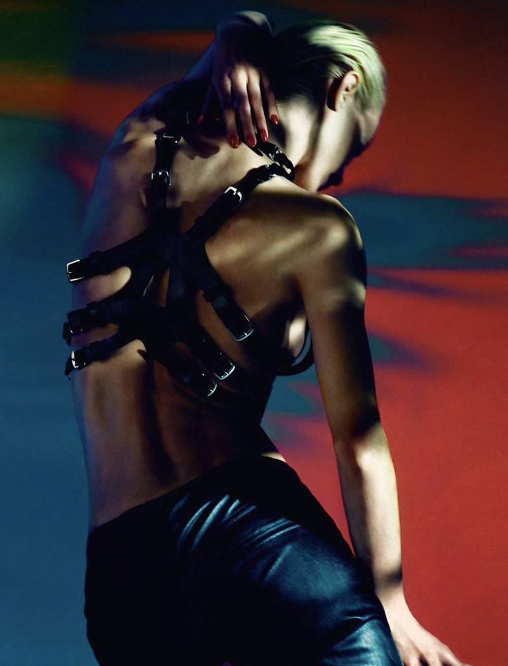Aymeline-Valade-by-Txema-Yeste-Numero-France-May-2014-2.png