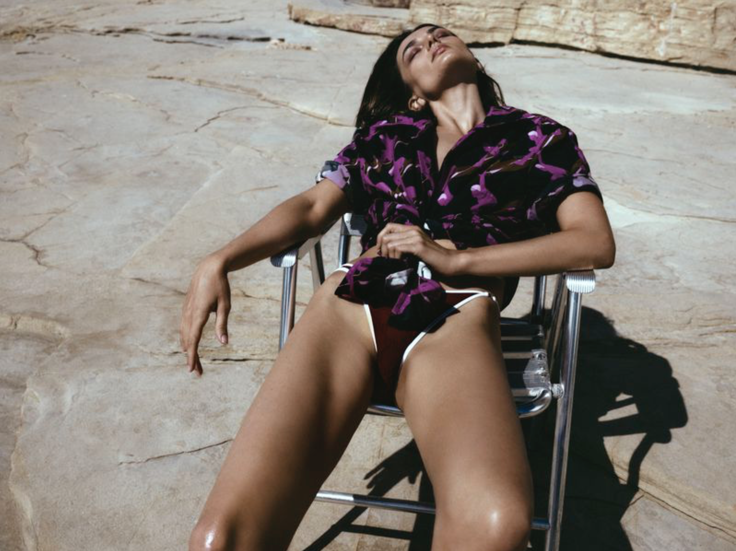 Andreea-Diaconu-by-Yulia-Gorbachenko-Numero-France-June-2025-2.png
