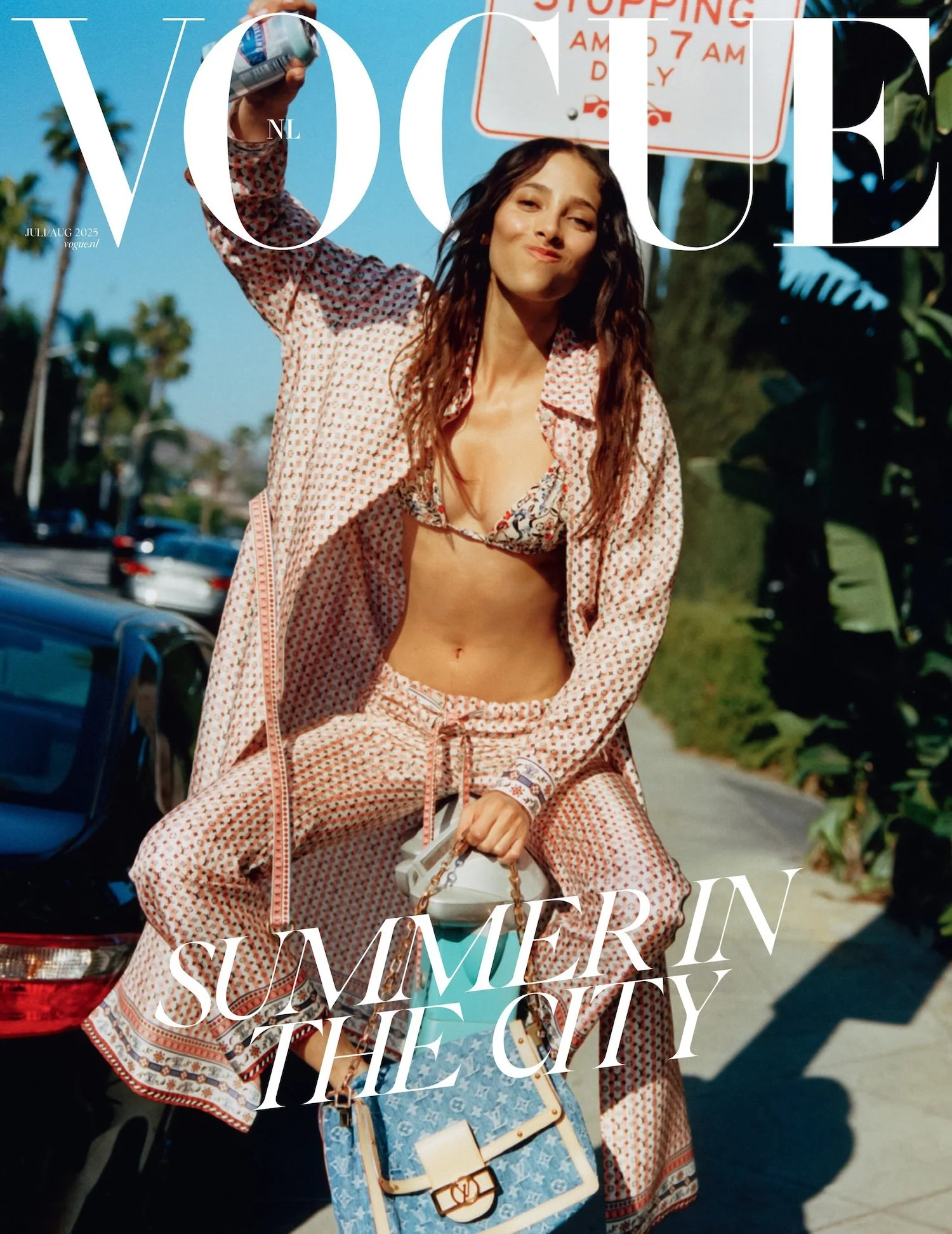 女性情報誌 Vogue Netherlands June 2022 Louis Vuitton and Vogue Netherlands July Send Love to LA