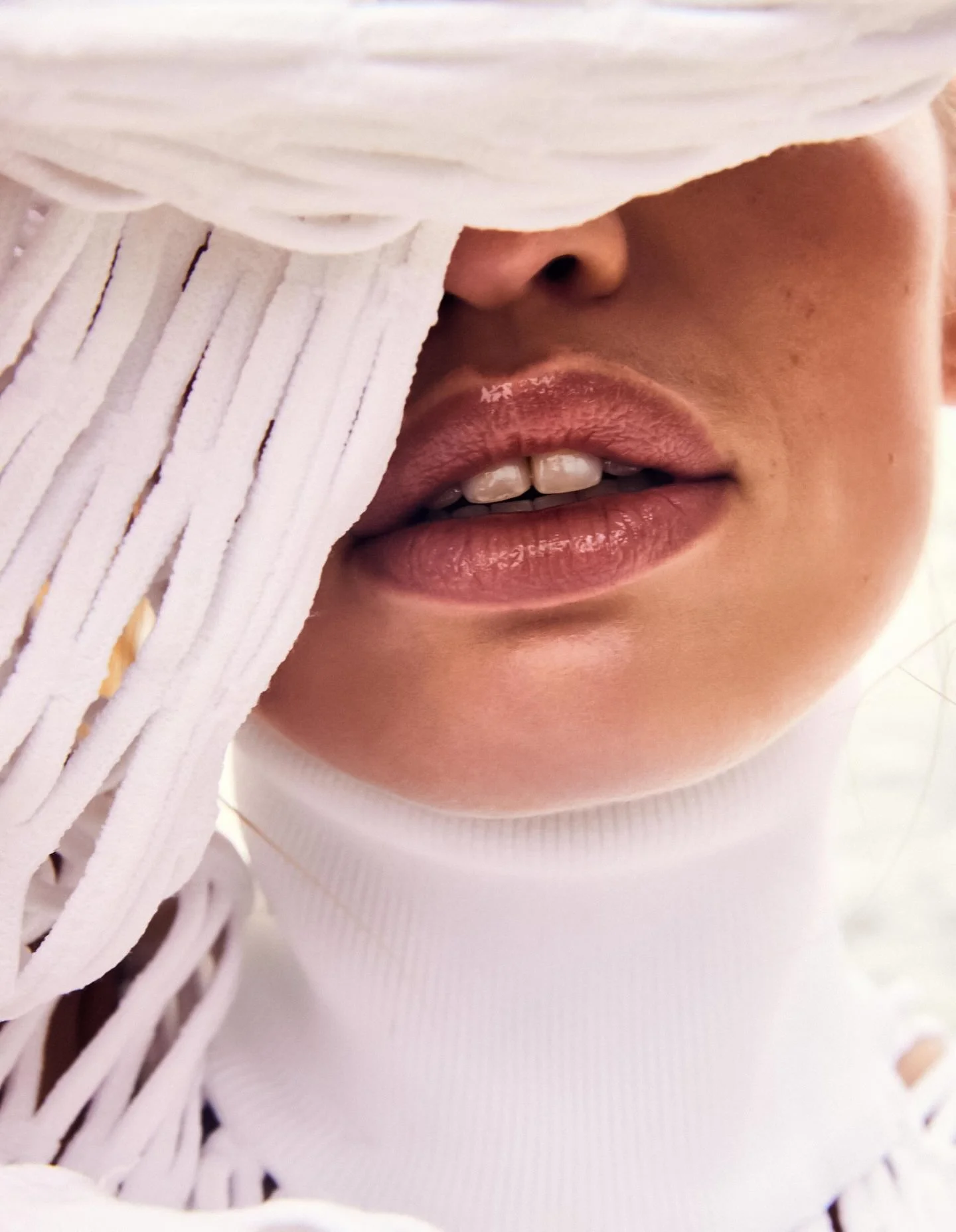 Daphne-Groeneveld-by-Rocio-Ramos-July-18-2025-2.jpg