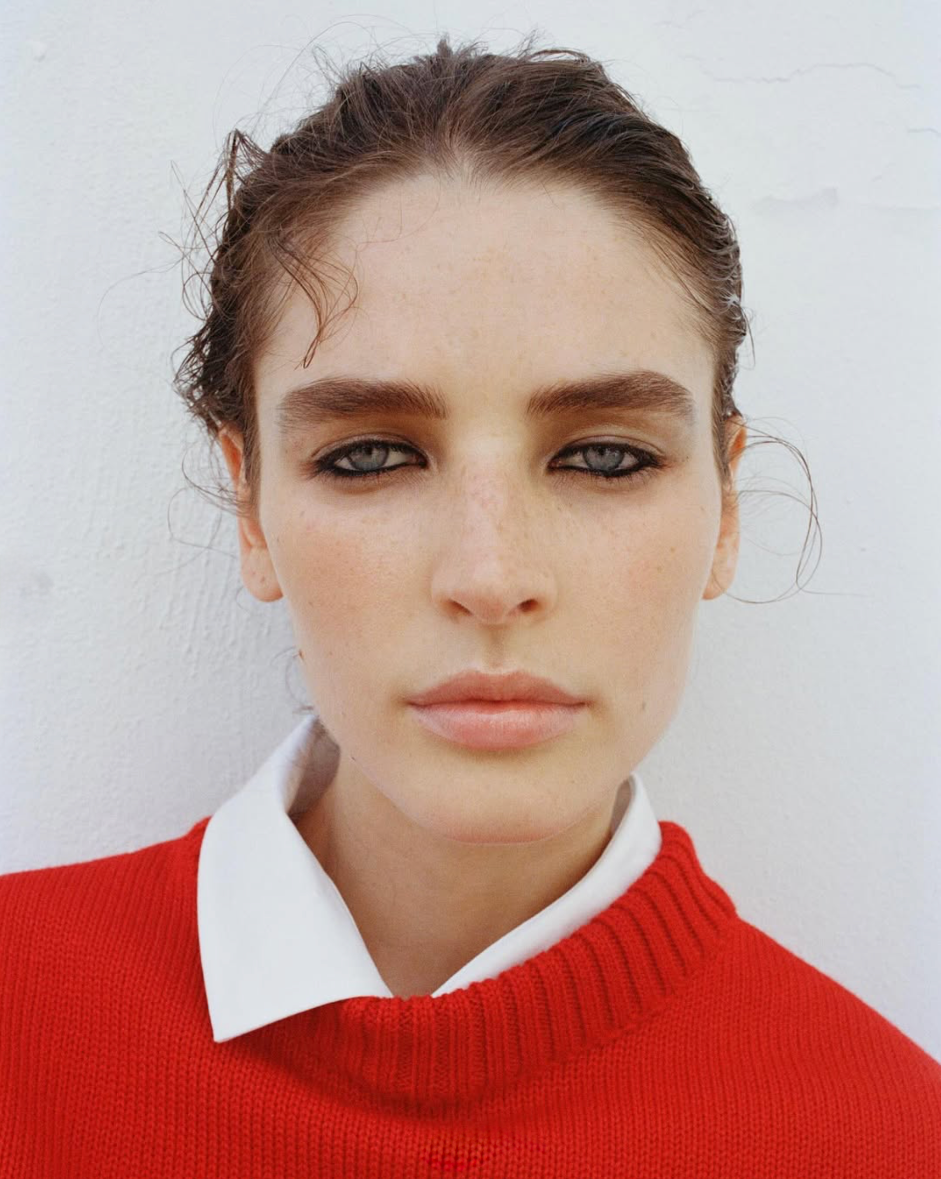 Libby-Taverner-by-Max-Farago-for-Harpers-Bazaar-France-August-2025-6.png