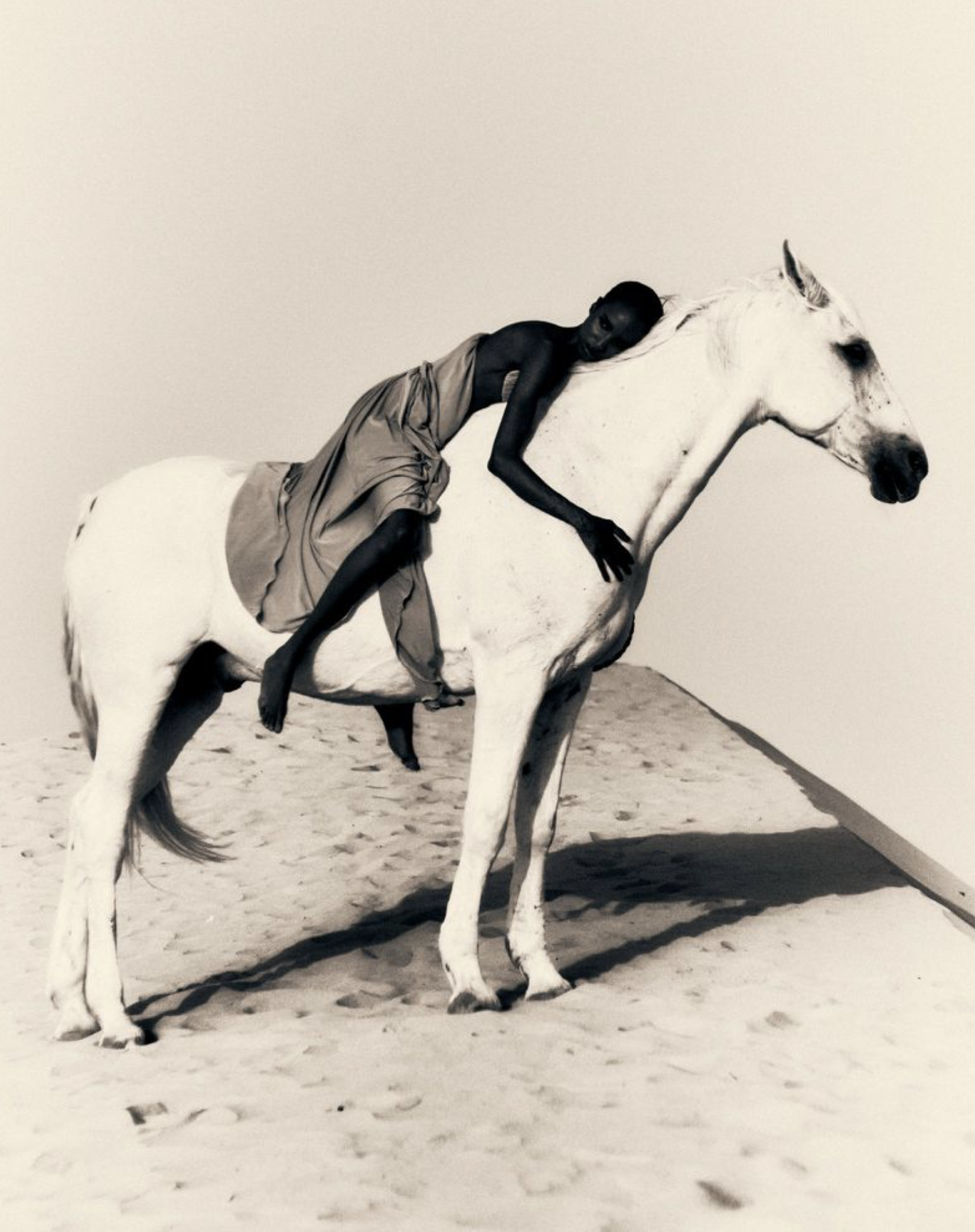 Bibi-Abdulkadir-by-Luka-Booth-Vogue-Czechoslovakia-July-2025-10.png