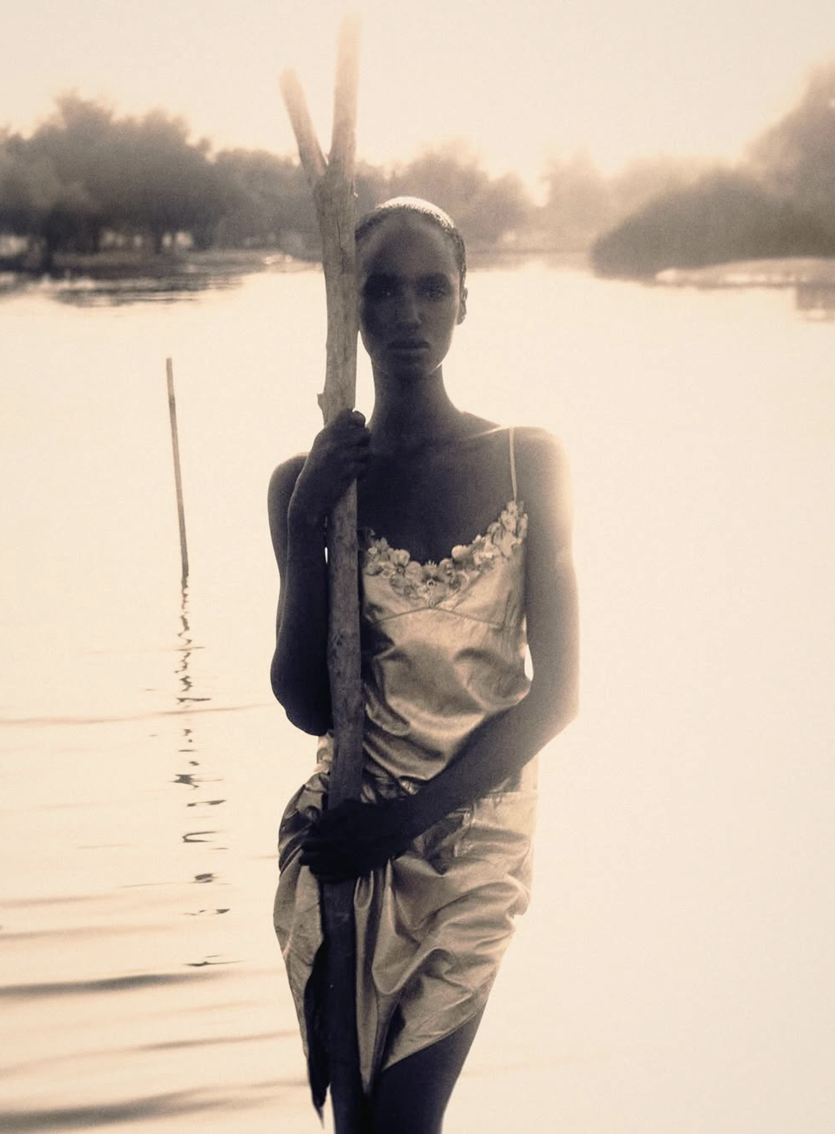 Bibi-Abdulkadir-by-Luka-Booth-Vogue-Czechoslovakia-July-2025-12.png