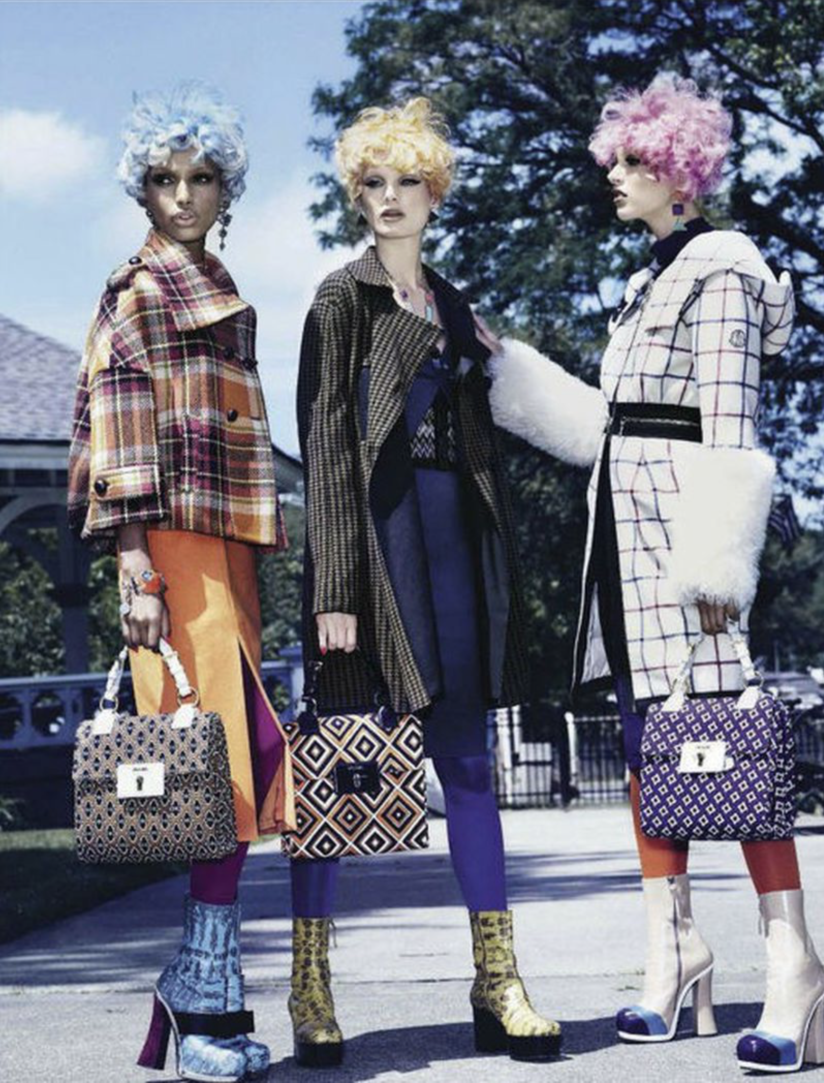 Vogue-Italia-August-2012-KT-Auleta-10.png