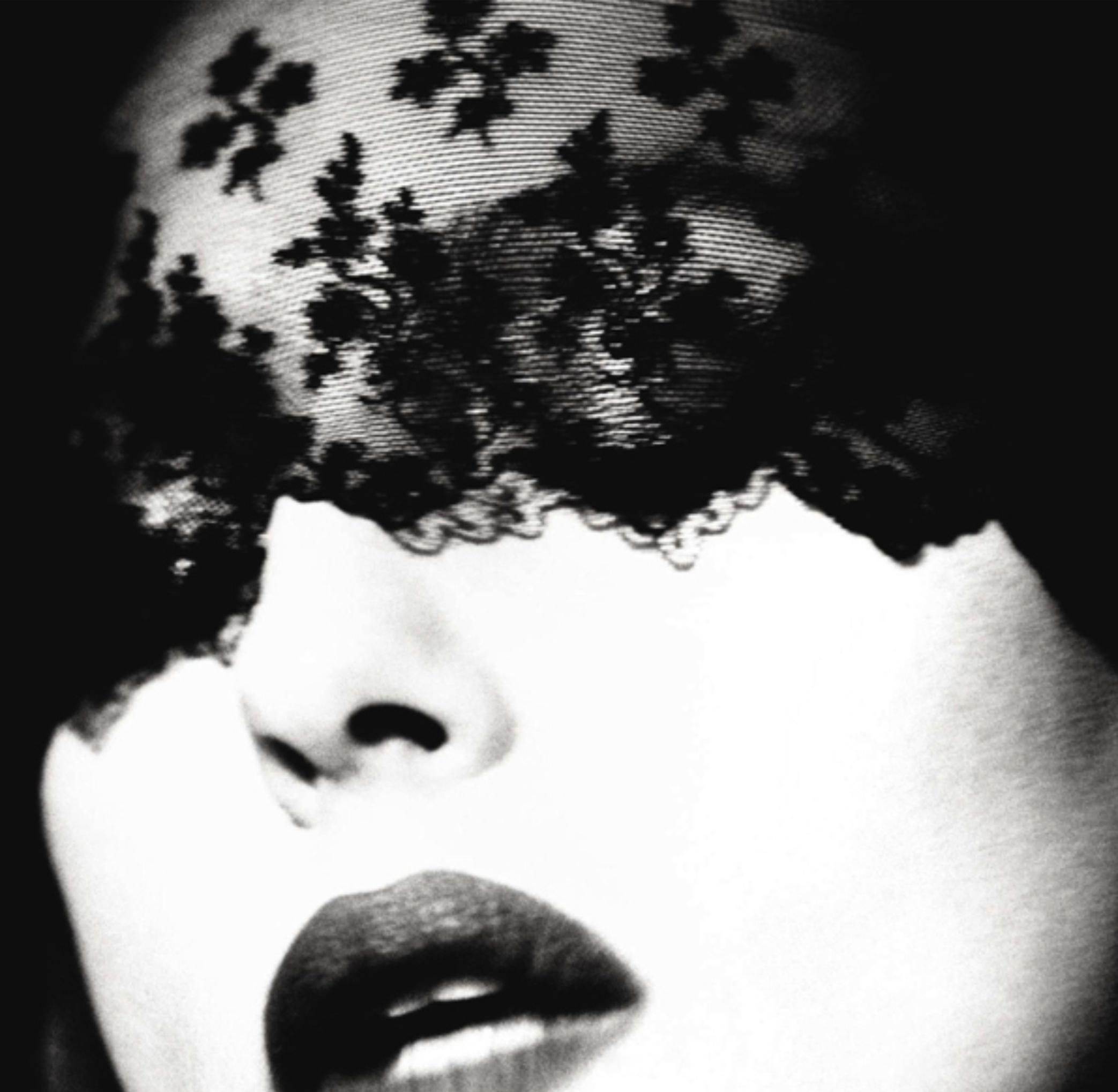 Monica Bellucci-by-Norman-Jean-Roy-Vanity-Fair-Espana-February-2013-7.png