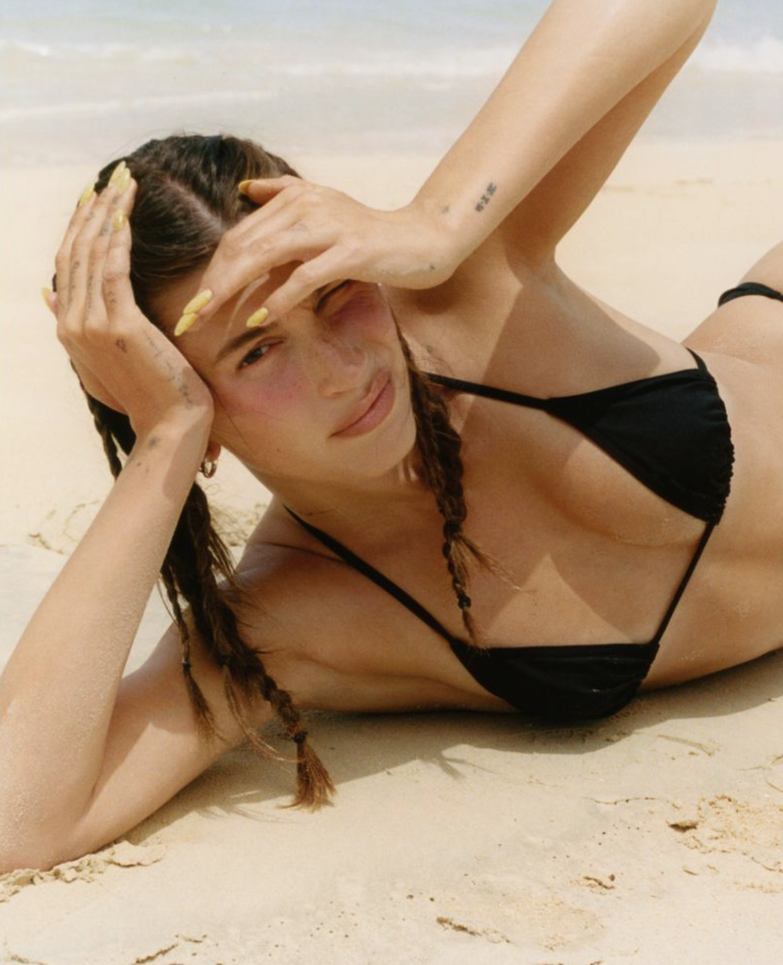 Hailey-Bieber-Rhode-Skin-Lemontini-2025-Campaign-by-Dudi-Hasson-8.png