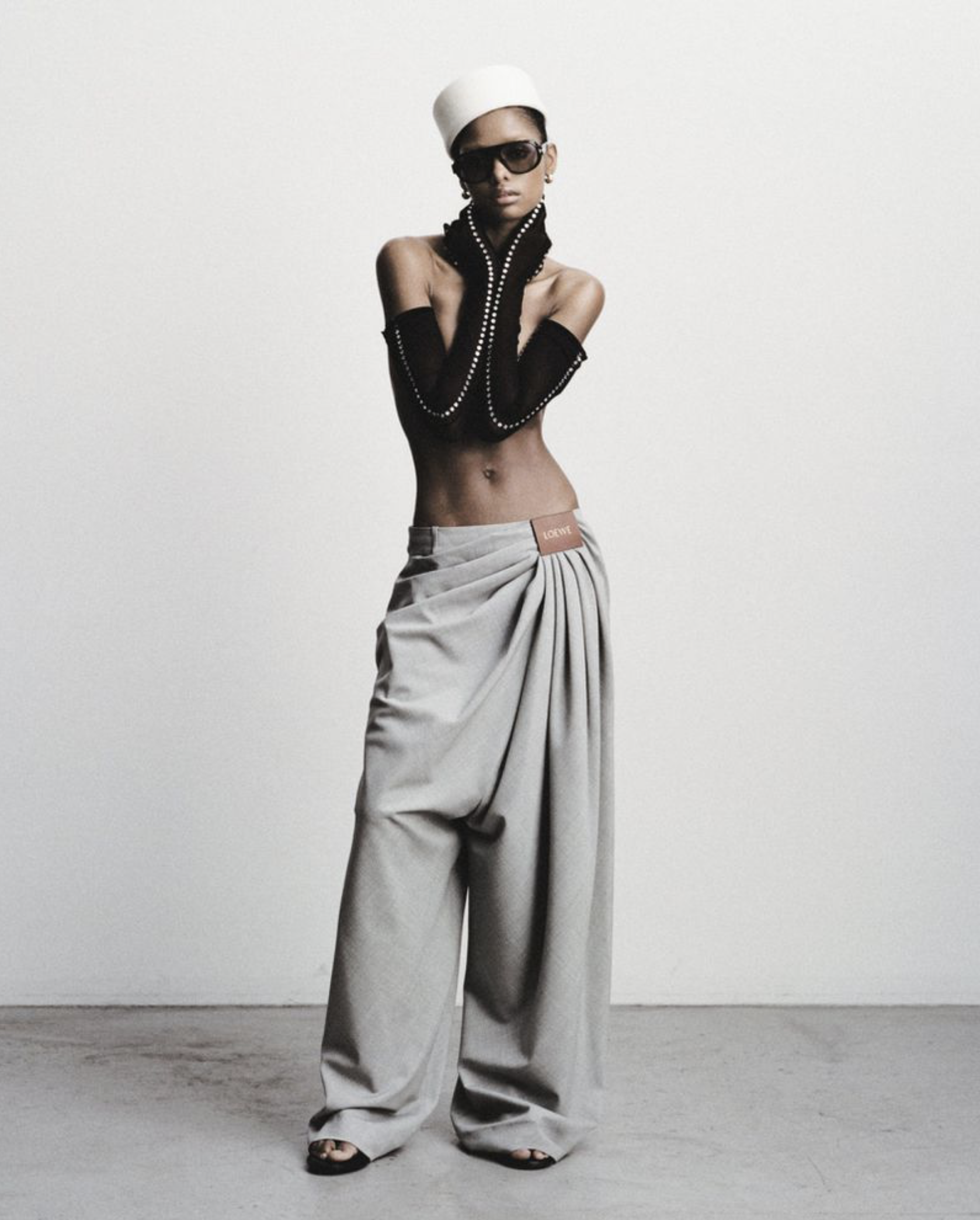 Blesnya-Minher-by-Coni-Tarallo-Vogue-Mexico-August-2025-4.png