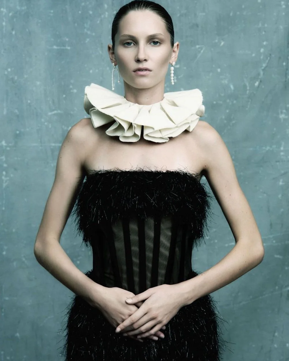 Claudia-Campana-by-Bohdan-Bphdanov-Vogue-Poland-September-3.jpeg