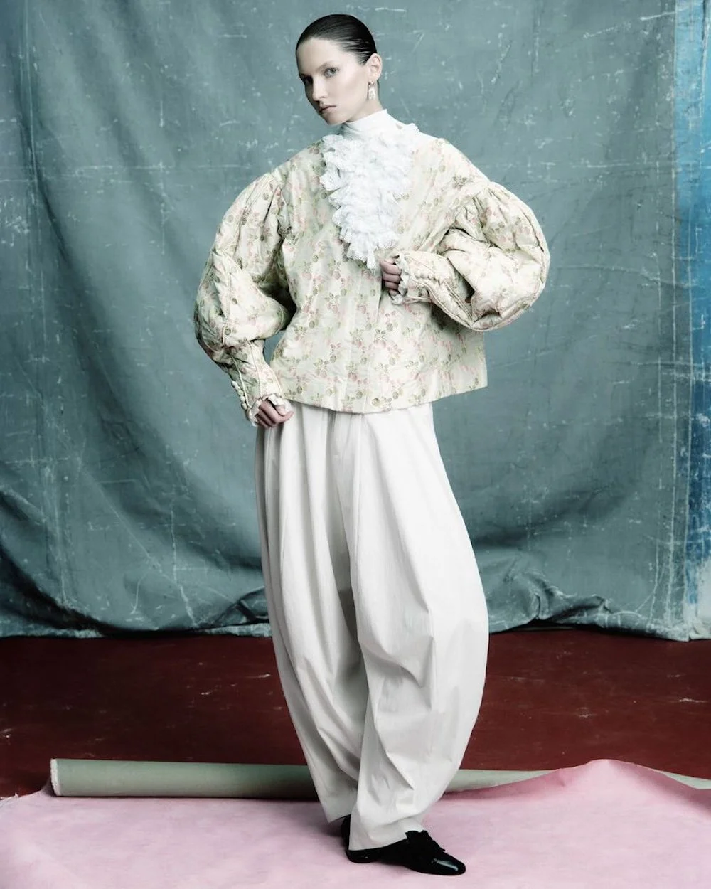 Claudia-Campana-by-Bohdan-Bphdanov-Vogue-Poland-September-7.jpeg