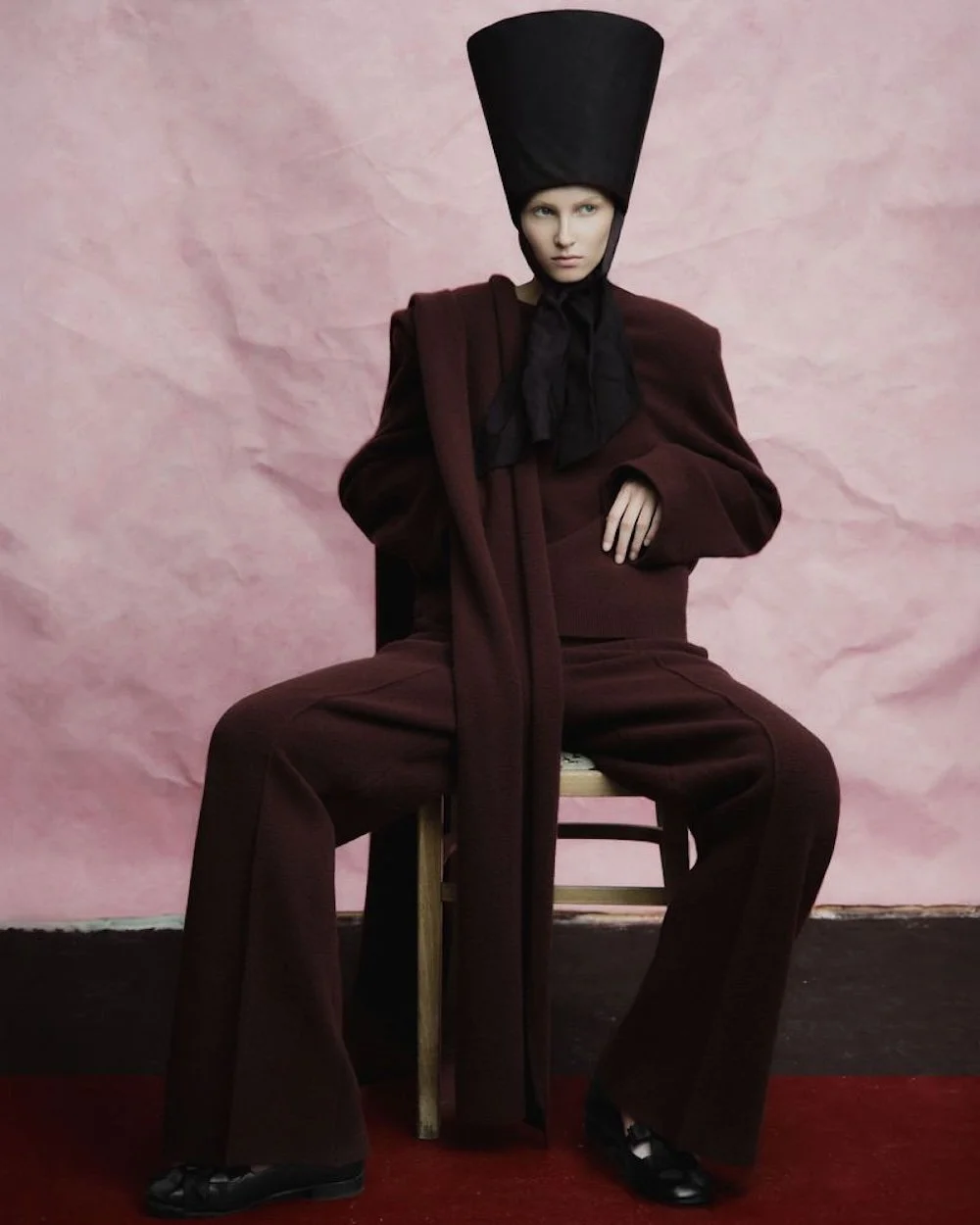 Claudia-Campana-by-Bohdan-Bphdanov-Vogue-Poland-September-5.jpeg
