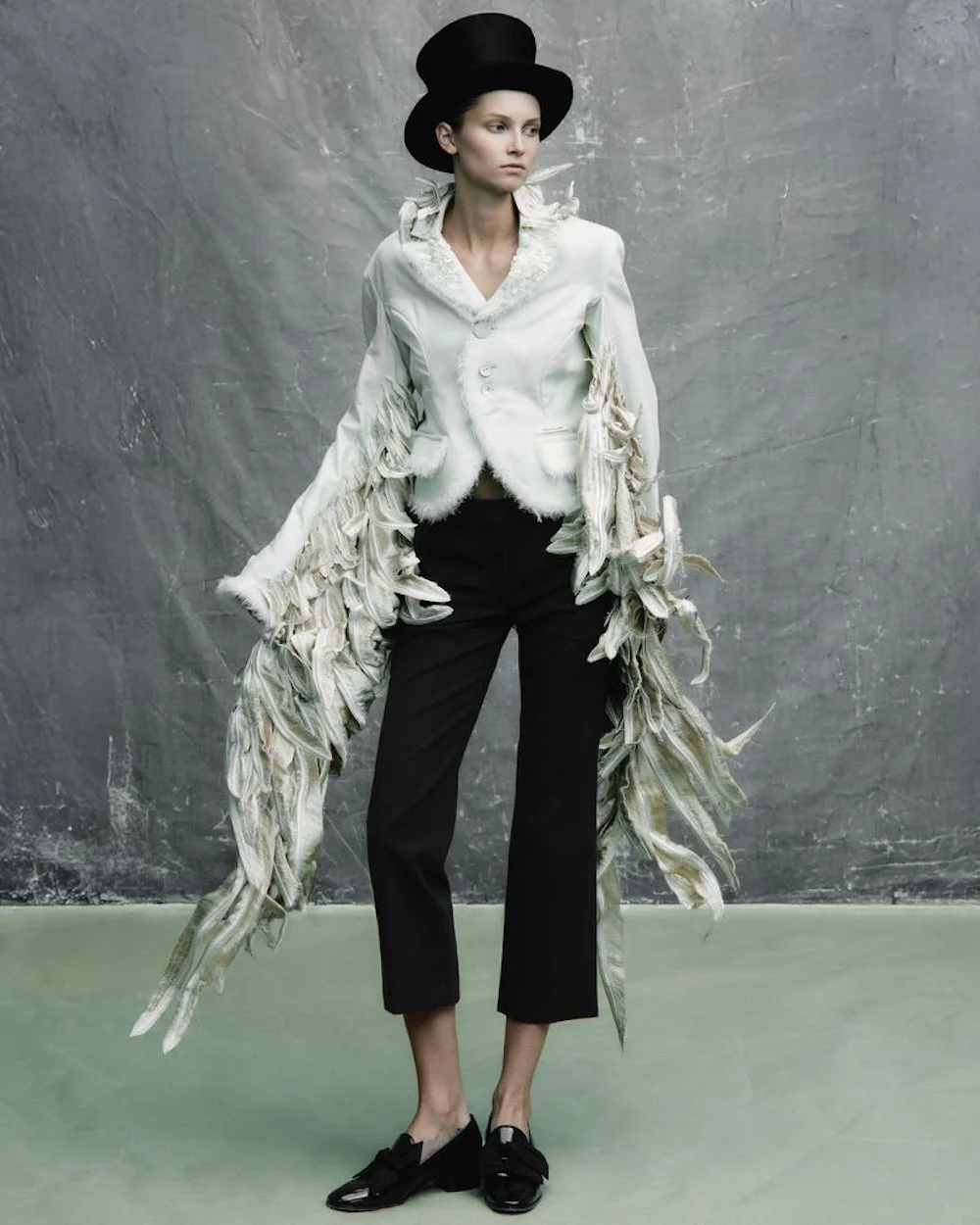 Claudia-Campana-by-Bohdan-Bphdanov-Vogue-Poland-September-9.jpeg
