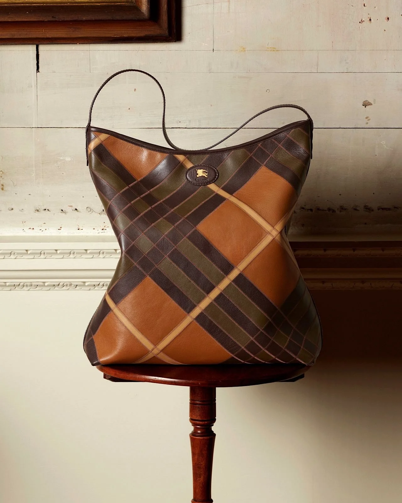 Burberry-Fall-Winter-2025-Campaign-by-Sam-Rock-12.jpeg