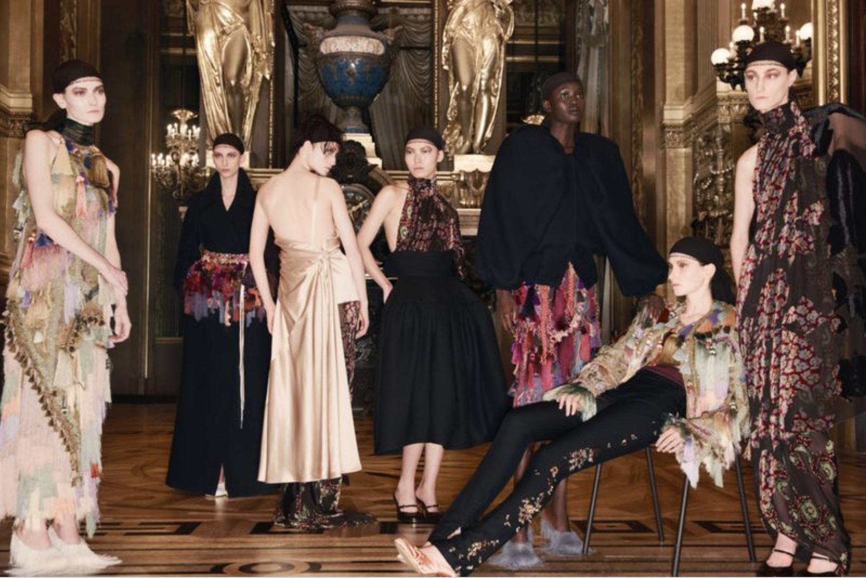 Dries-Van-Noten-FW2025-by-Carlijn-Jacobs-1.png
