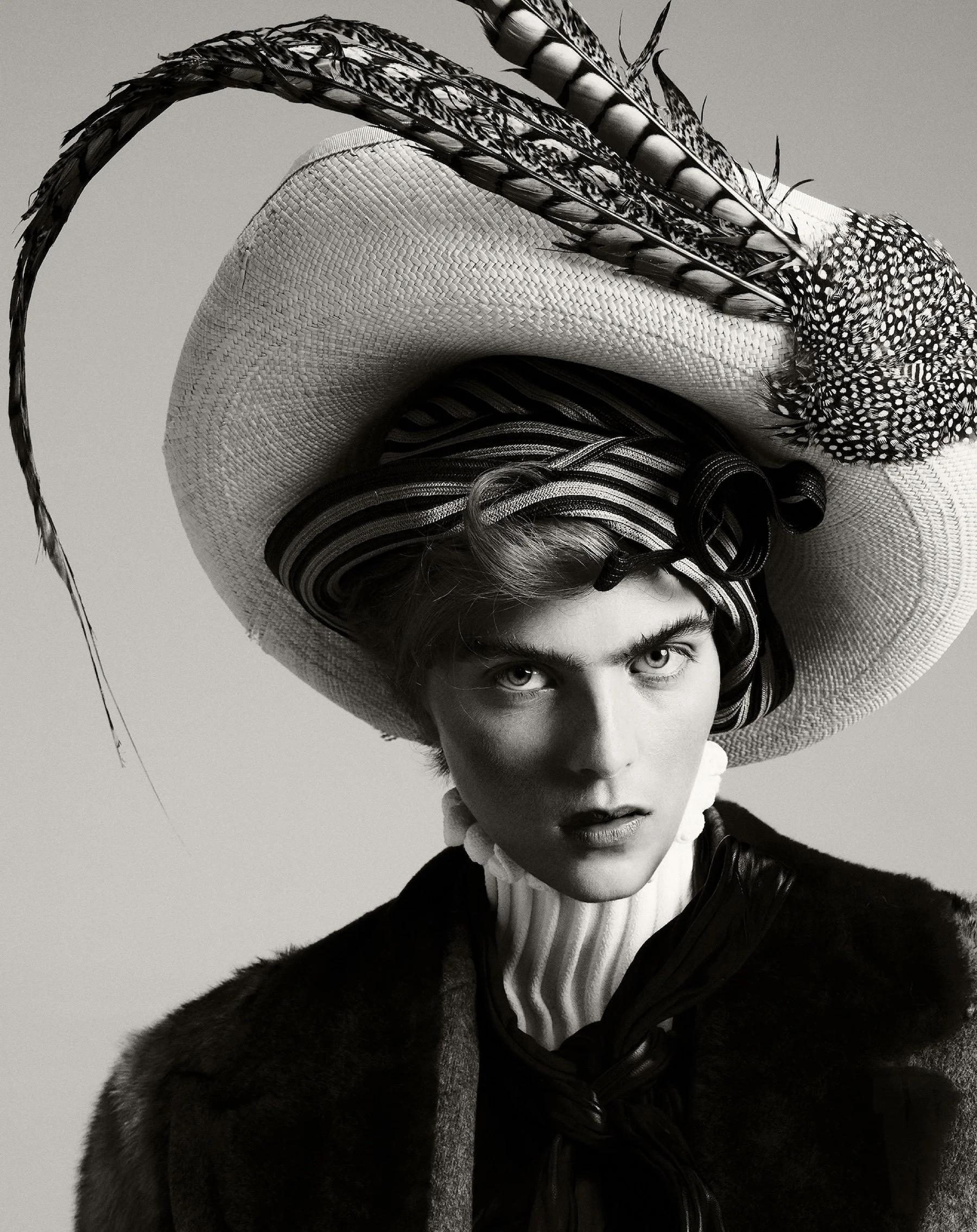 Libby-Bennett-by-Zhong-Lin-W-Magazine-China-15-27.jpg