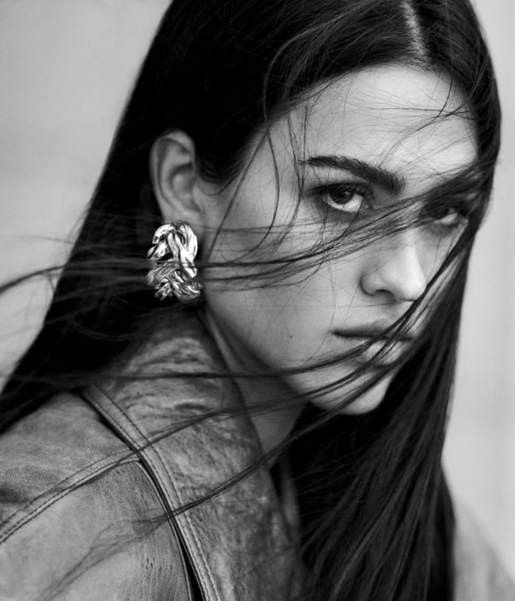 Amerlia-Grey-by-Chris-Colls-W-Magazine-September-2025-29.png