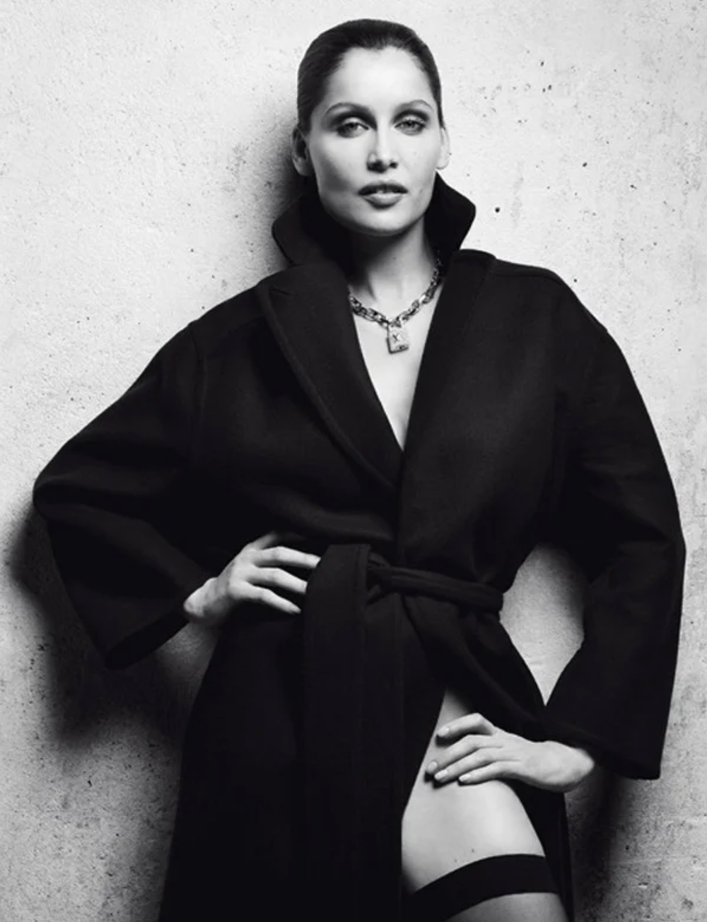 Laetitia-Casta-by-Amy-Troost-Madame-Figaro-France-March-2013-6.png