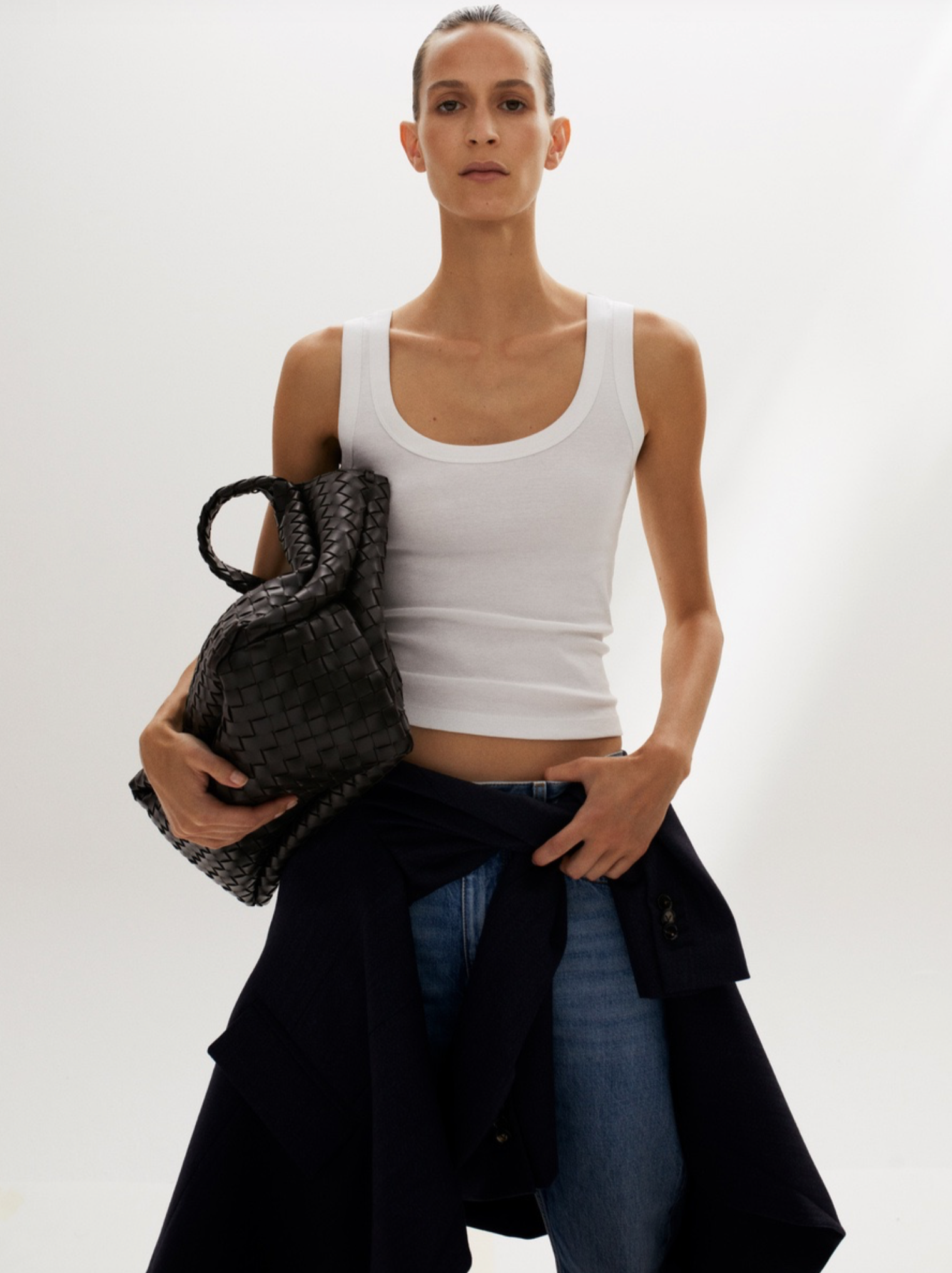 Jeanne-Cadieu-by-Louise-Maria-Thornfeldt-72-Magazine-Issue-1-6.png