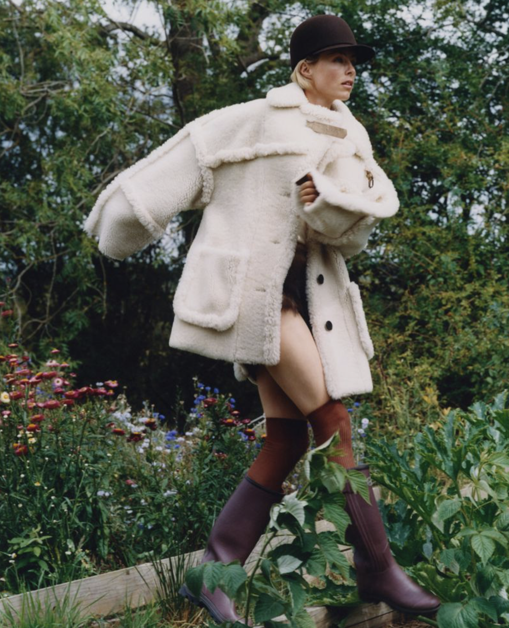 Edie-Campbell-by-Laura-Jane-Coulson-WSJ-October-2025-10.png