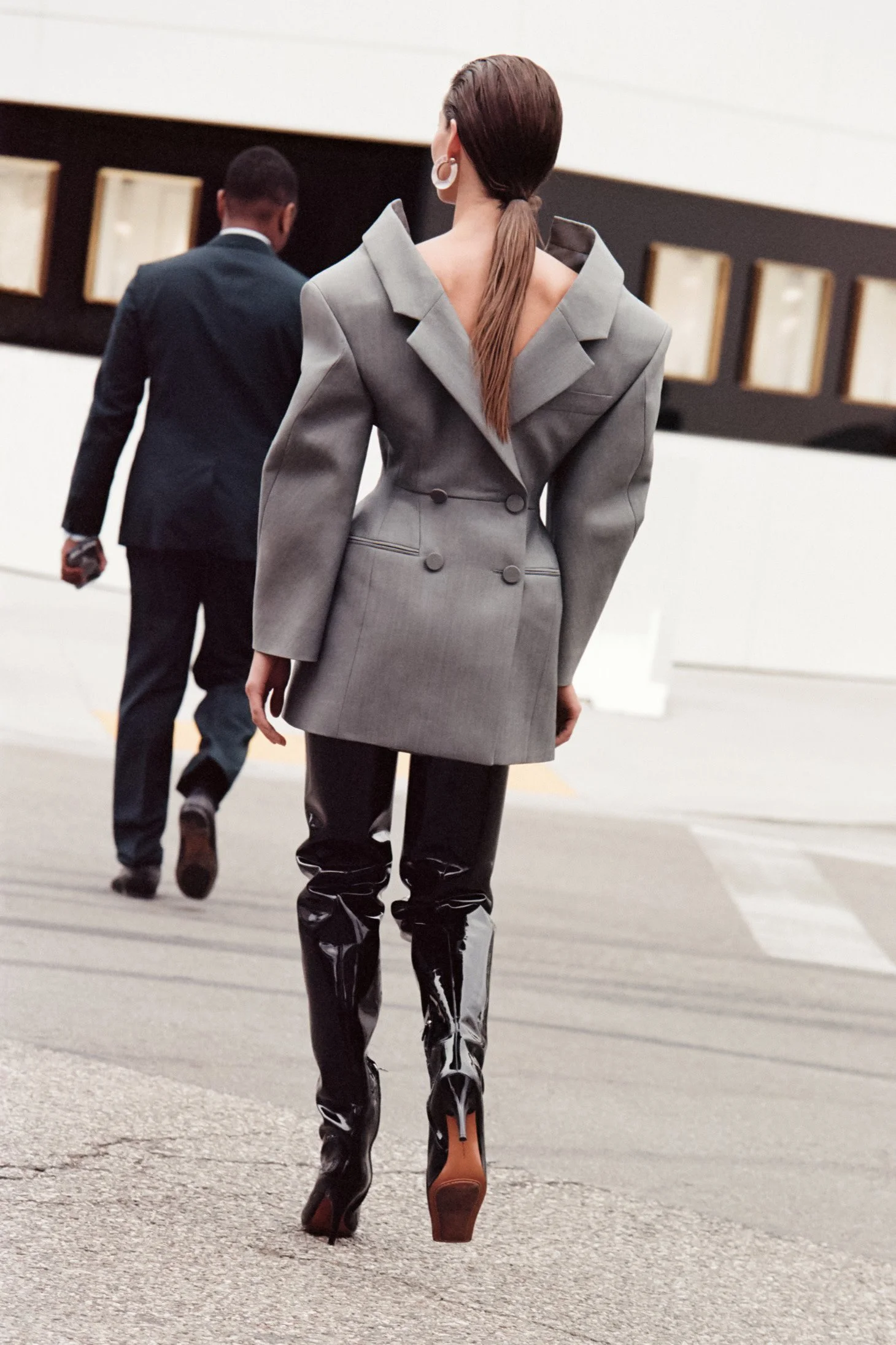 Grace-Elizabeth-by-Max-Farago-HTSI-October-4th-2025-7.jpg