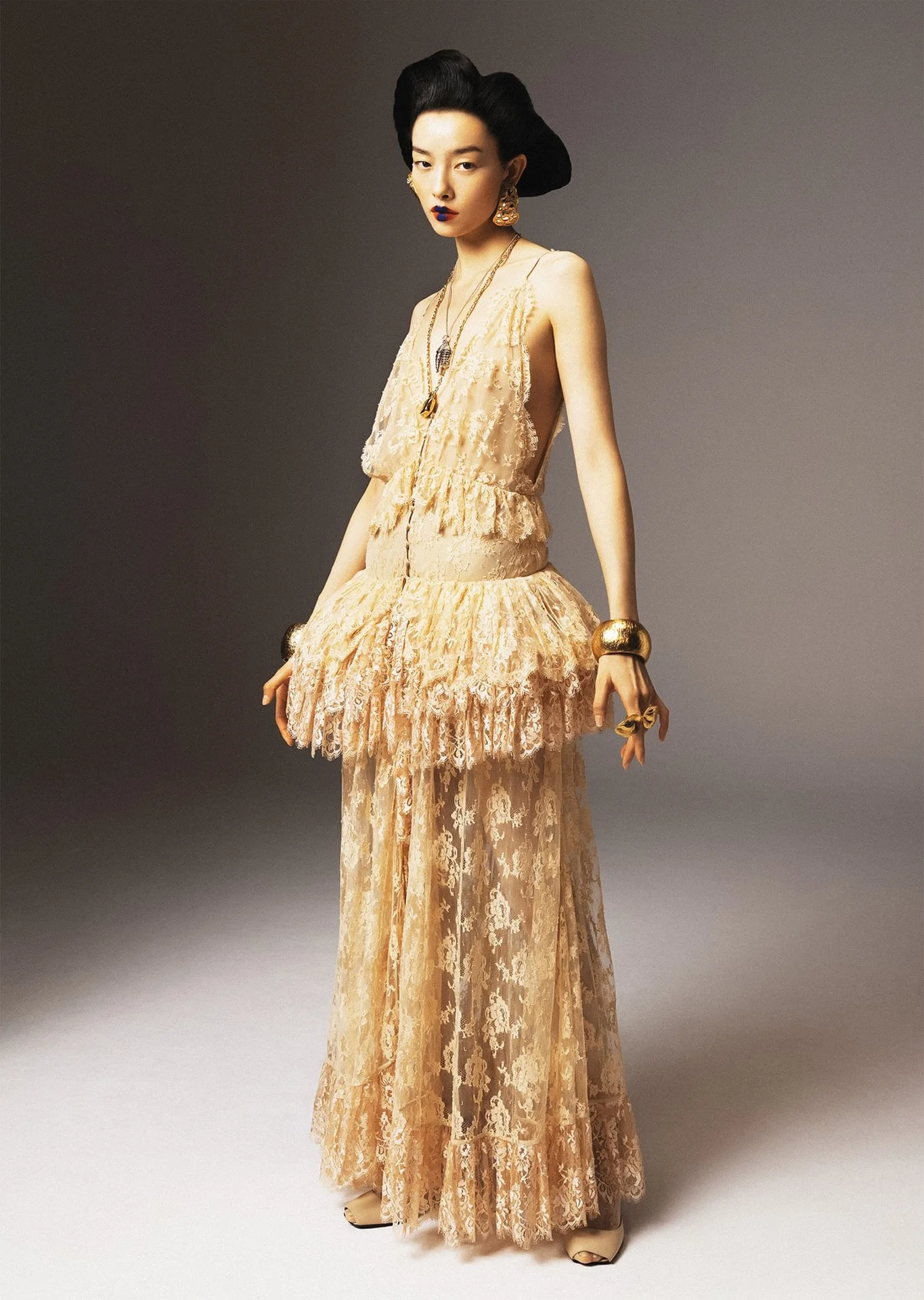 FeiFei-Sun-by-Zhong-Lin-System-Magazine-24-5.jpg