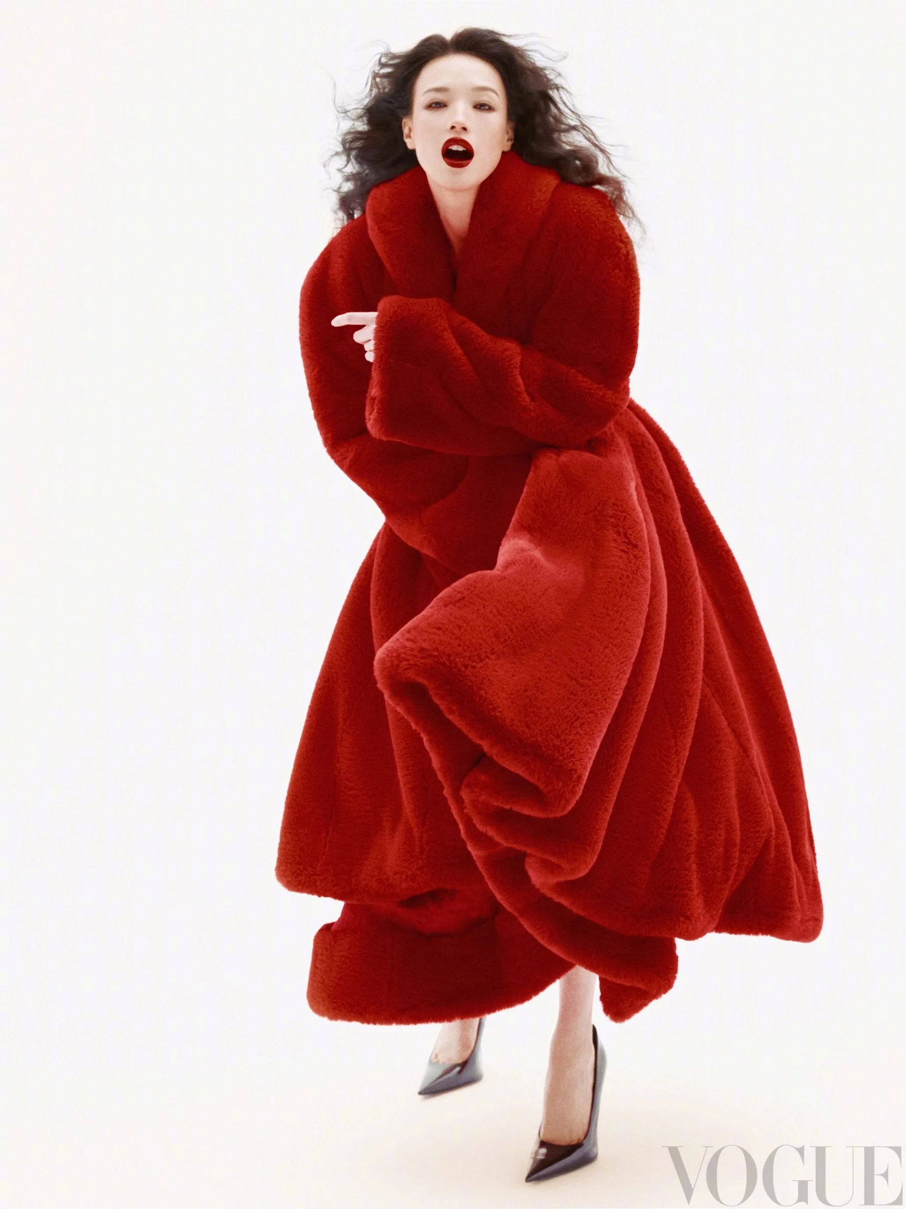 Shu-Qi-by-Nick Yang-Vogue-China-November-2025-9.jpg