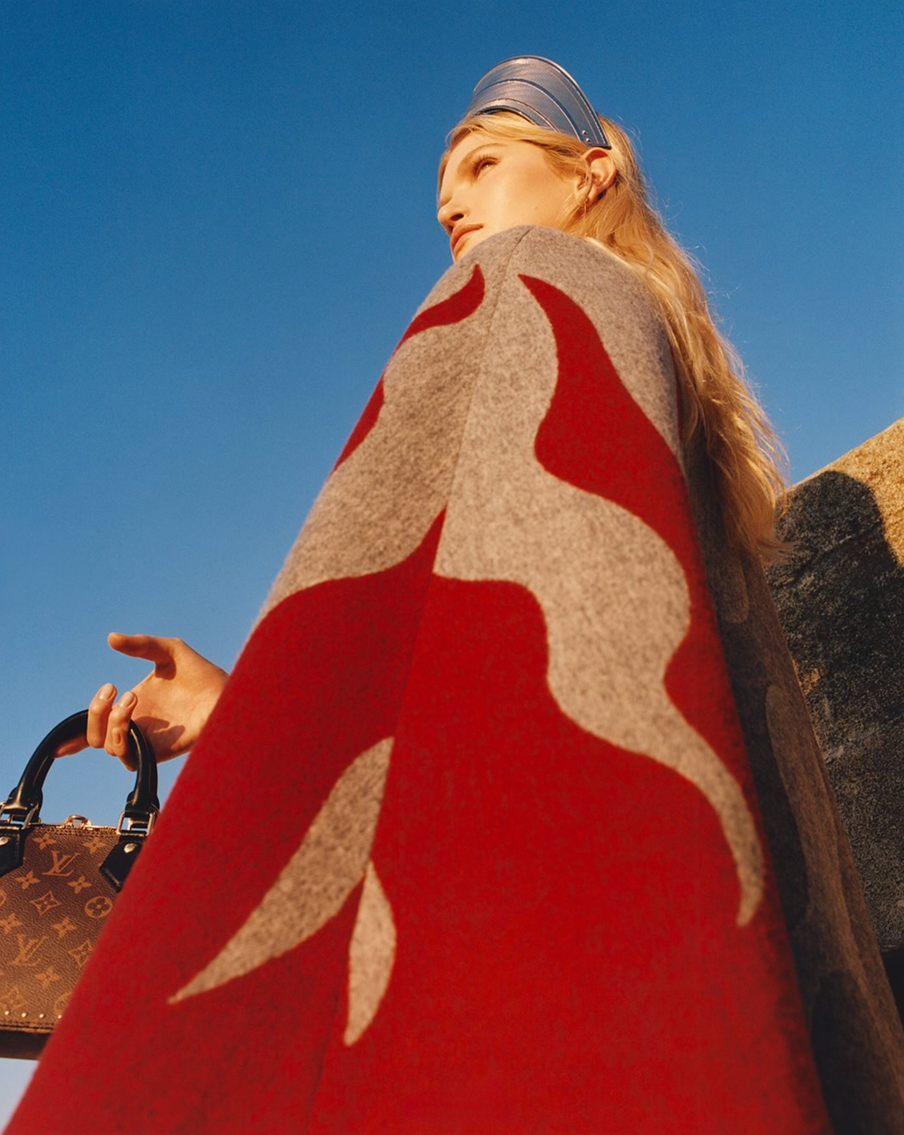 Louis-Vuitton-Cruise-2026-Campaign-by-Jamie-Hawkesworth-15.png