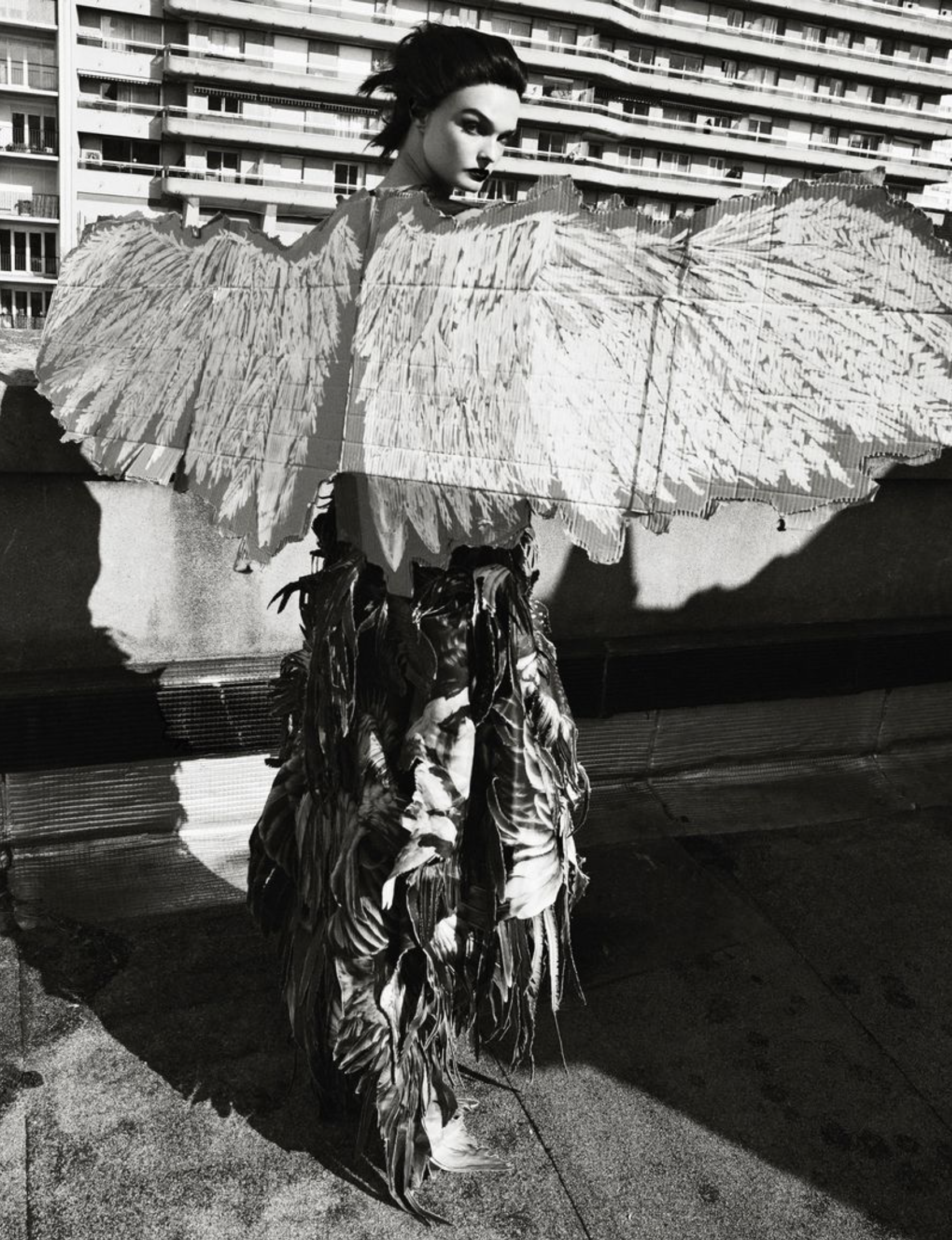 Lulu-Tenney-by-Zhong-Lin-for-W-Magazine-China-October-2025-6.png