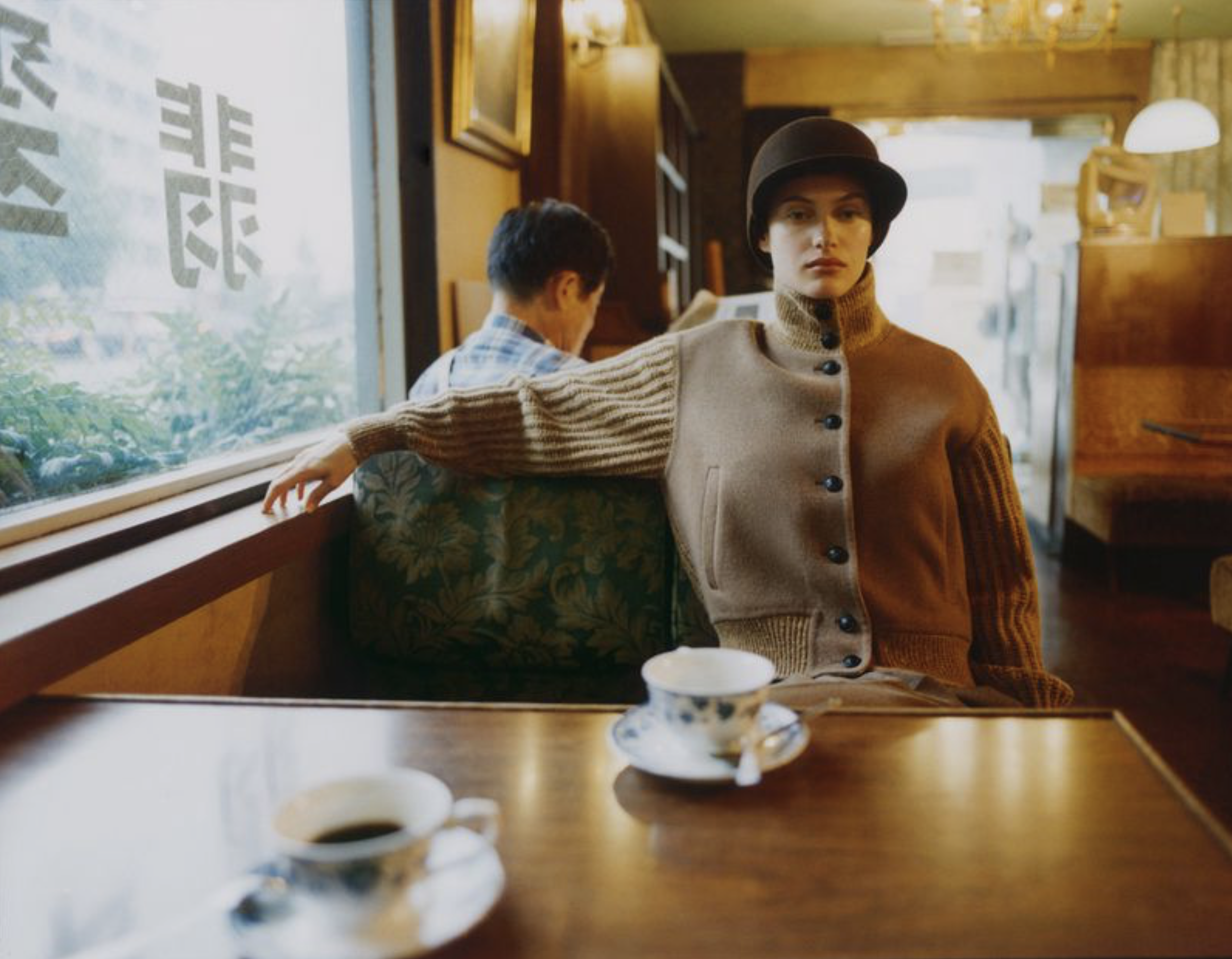 Greta-Hofer-by-Ina-Levy-Vogue-Poland-November-2025-1.png