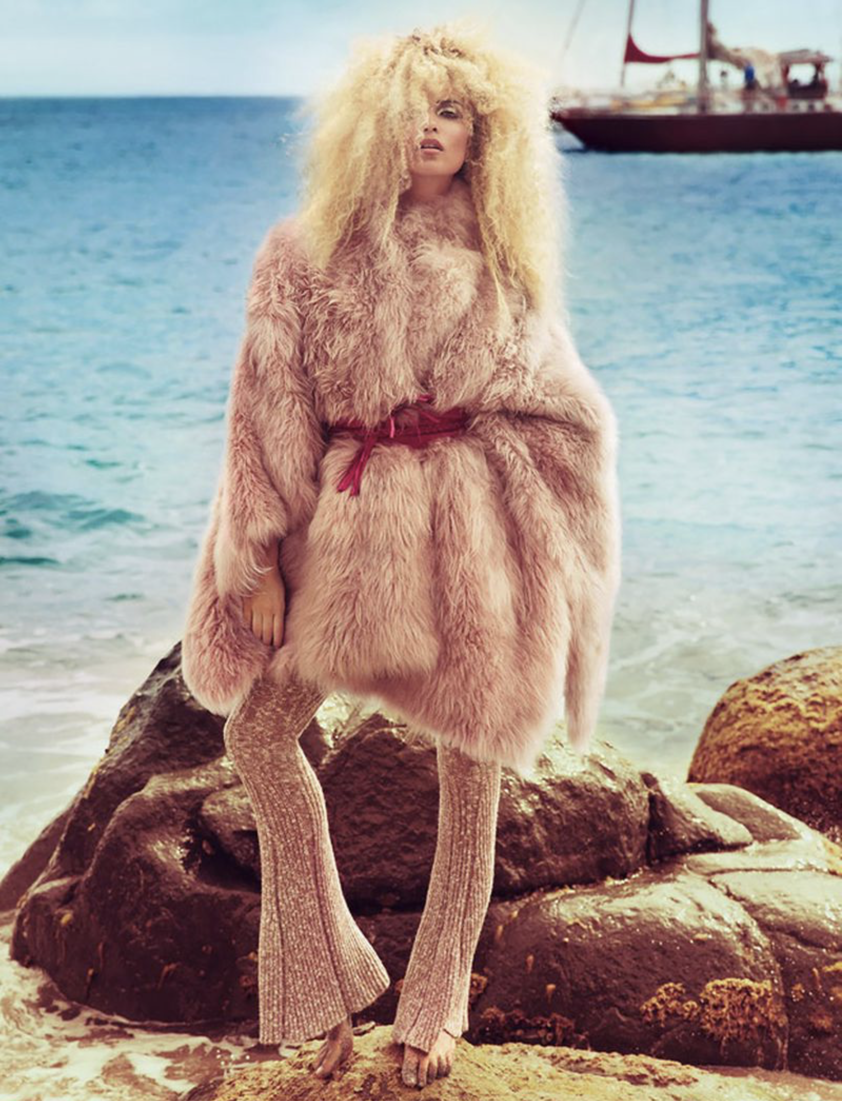 Natasha-Poly-by-Inez-and-Vinoodh-Vogue-France-November-2014-6.png