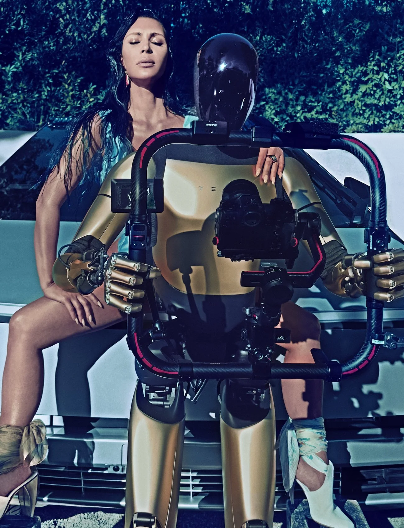 Kim-Kardashian-by-Steven-Klein-Perfect-#8-2025-4.jpg