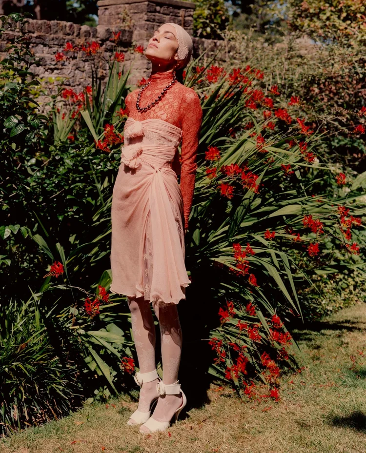 Jonathan Anderson's First Lady Dior Handbag Campaign with Mia