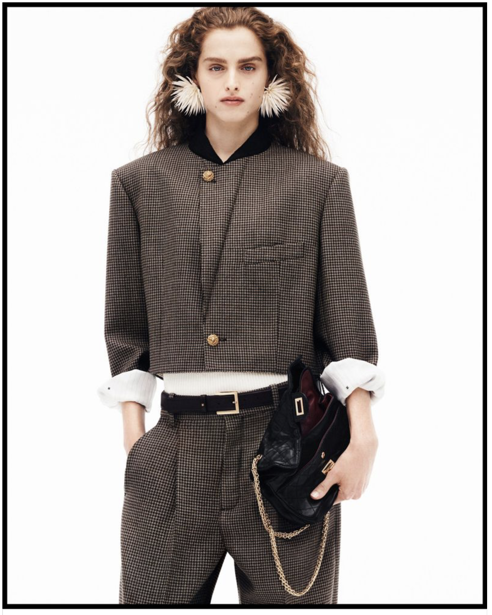 Chanel-Spring-2025-for American-Vogue-December-2025-by-Raf-Pavarotti-4.png