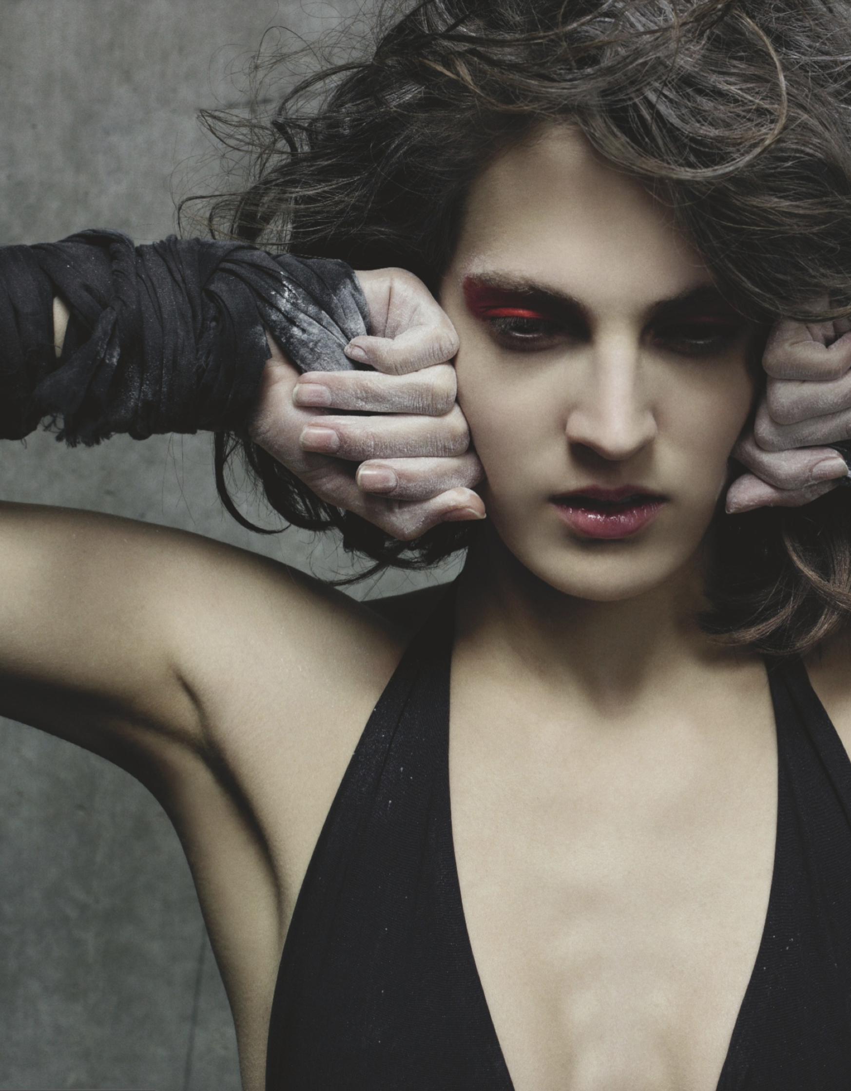 Othilia-Simon-by-Jean-Baptiste-Mondino-for-Numero-150-February-2014-3.png