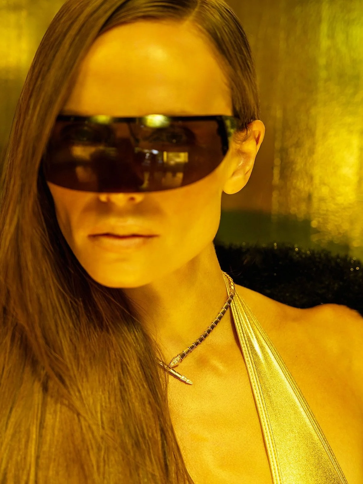 Natasha-Poly-in-032C Fall-Winter-2025-by-Hendrik-Schneider-9.jpeg