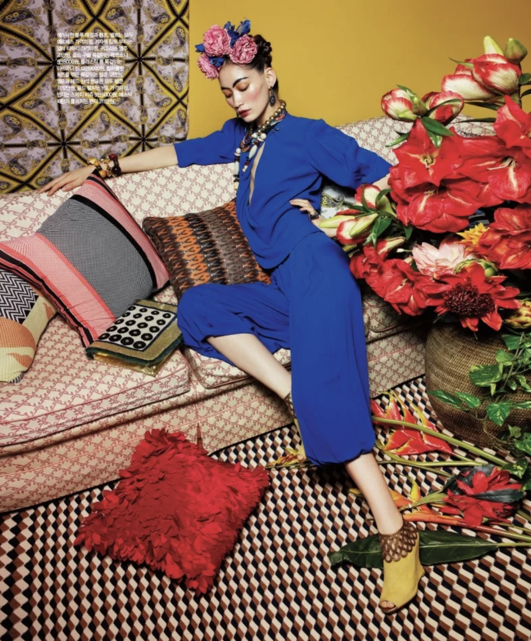 ‘Frida’: Sera-Park-by-Ahn-Jooyoung-for-Singles-Korea-April-2012-12.png