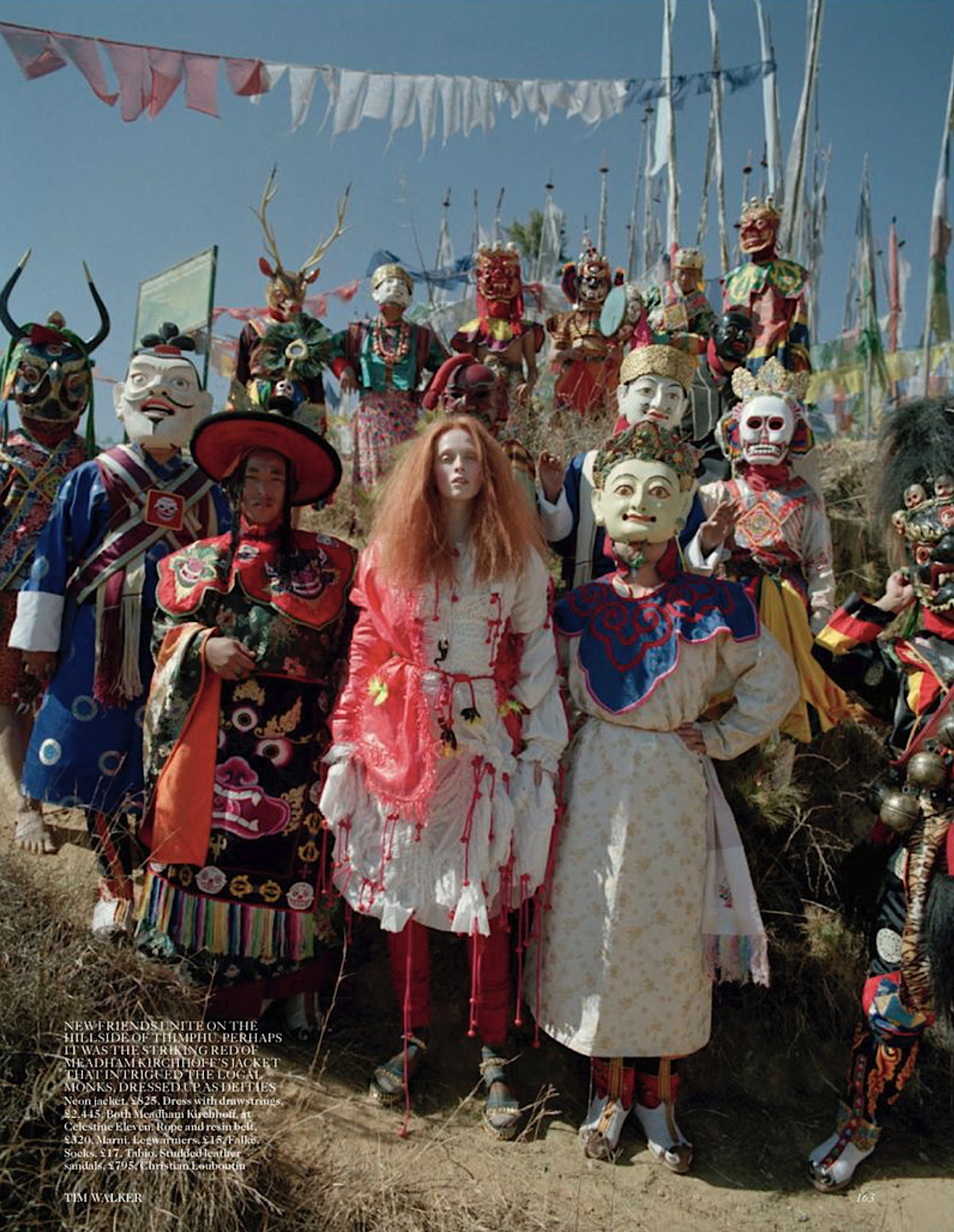 Karen-Elson-by-Tim-Walker-Vogue-UK-May-2015-8.png