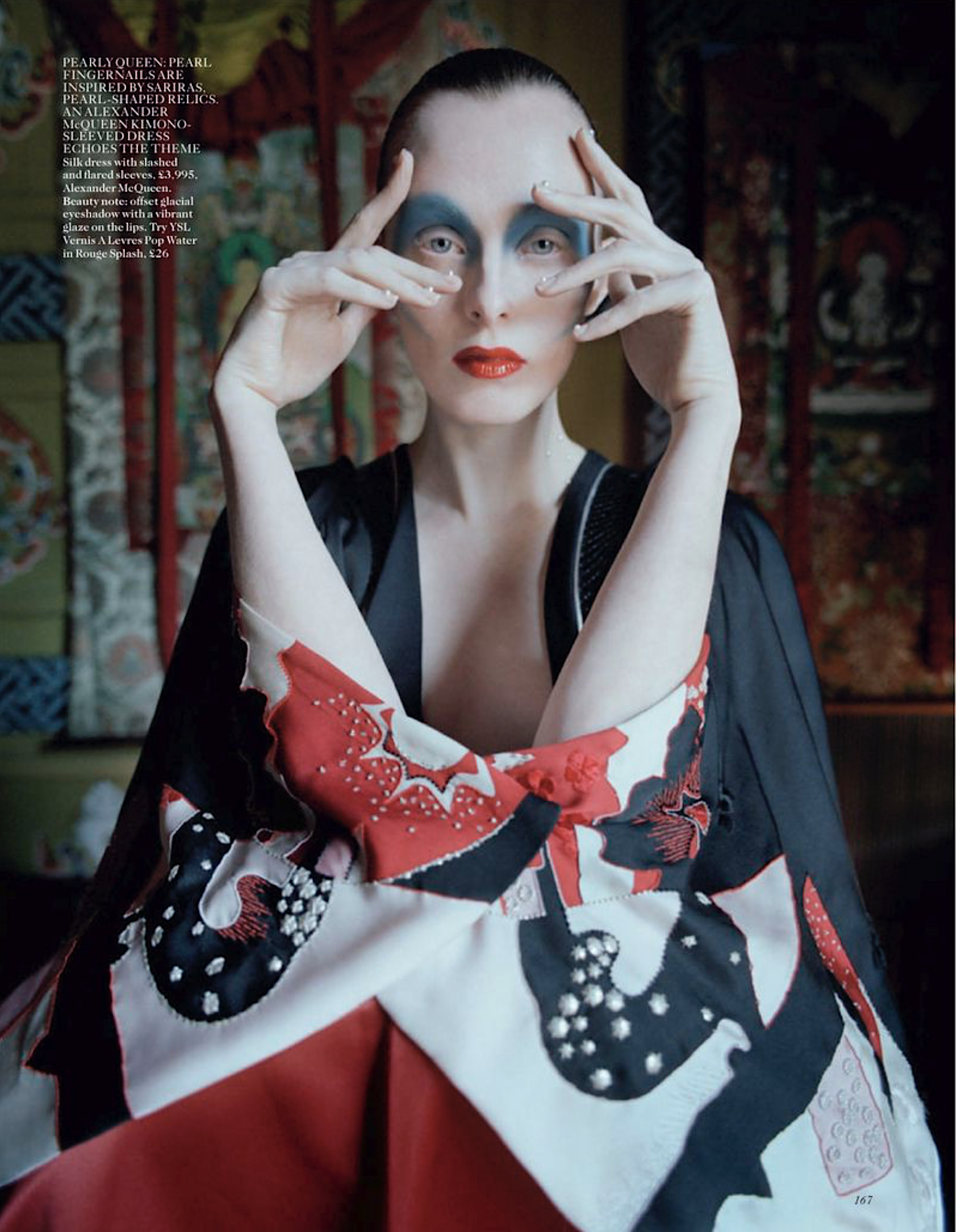 Karen-Elson-by-Tim-Walker-Vogue-UK-May-2015-18.png