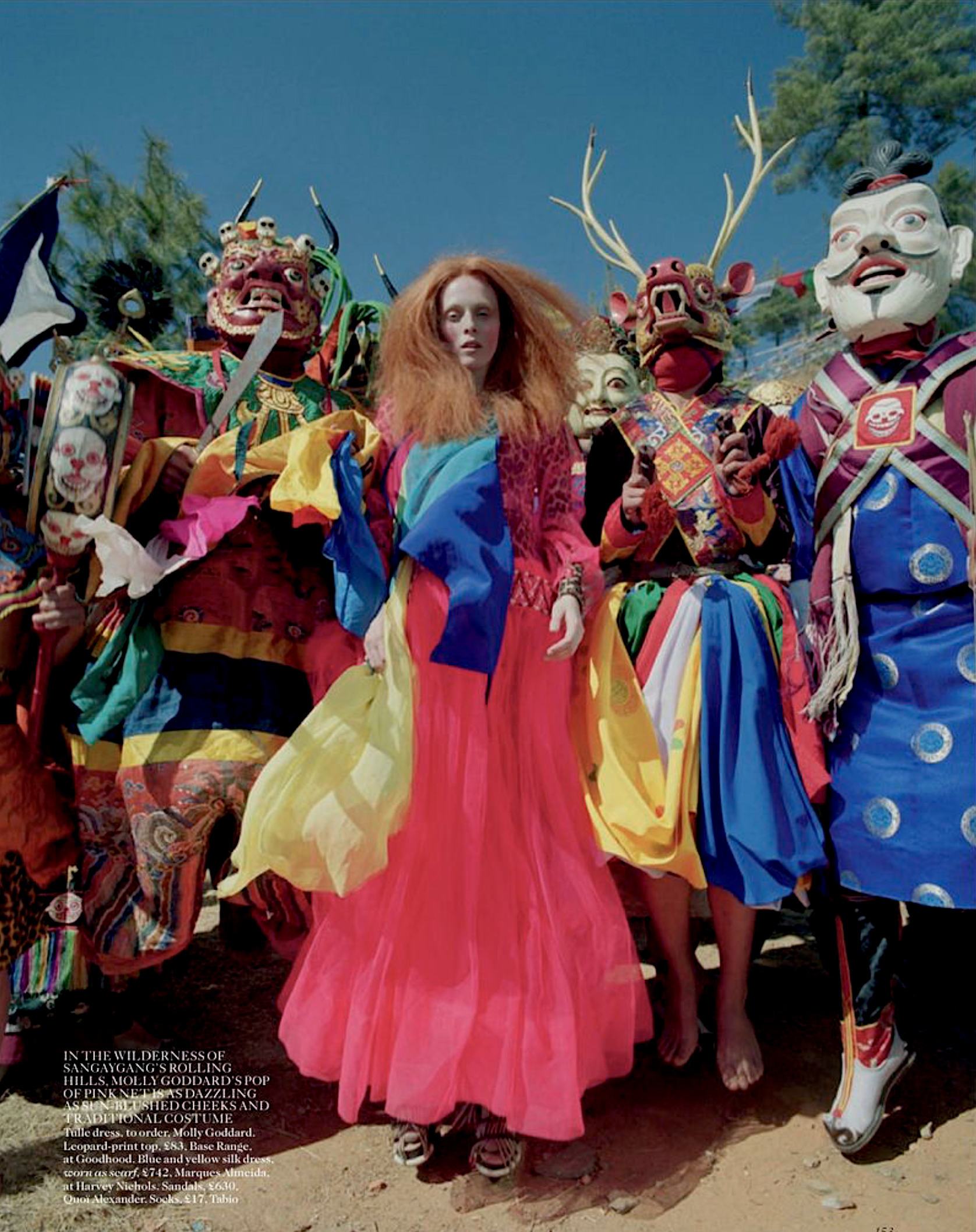 Karen-Elson-by-Tim-Walker-Vogue-UK-May-2015-3.png