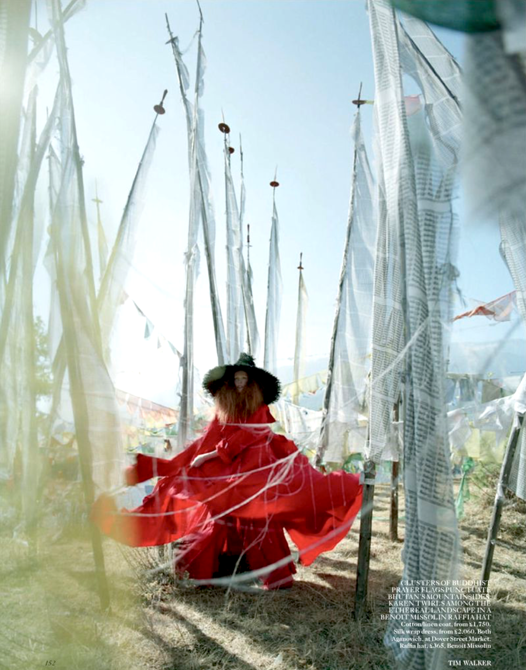 Karen-Elson-by-Tim-Walker-Vogue-UK-May-2015-4.png