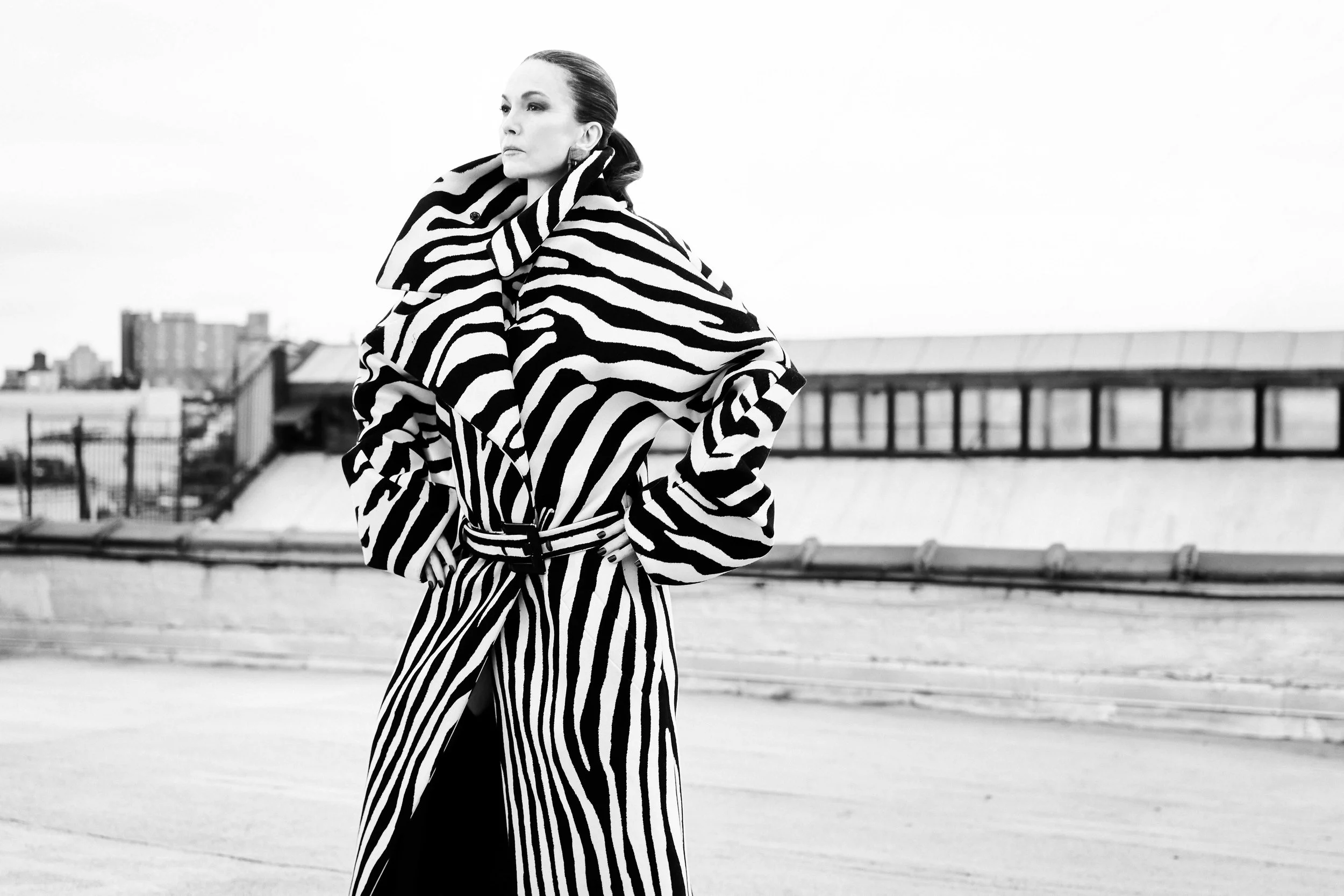 Diane-Lane-by-Gavin-Bond-Flaunt-Magazine-Issue-201-2025-9.jpg