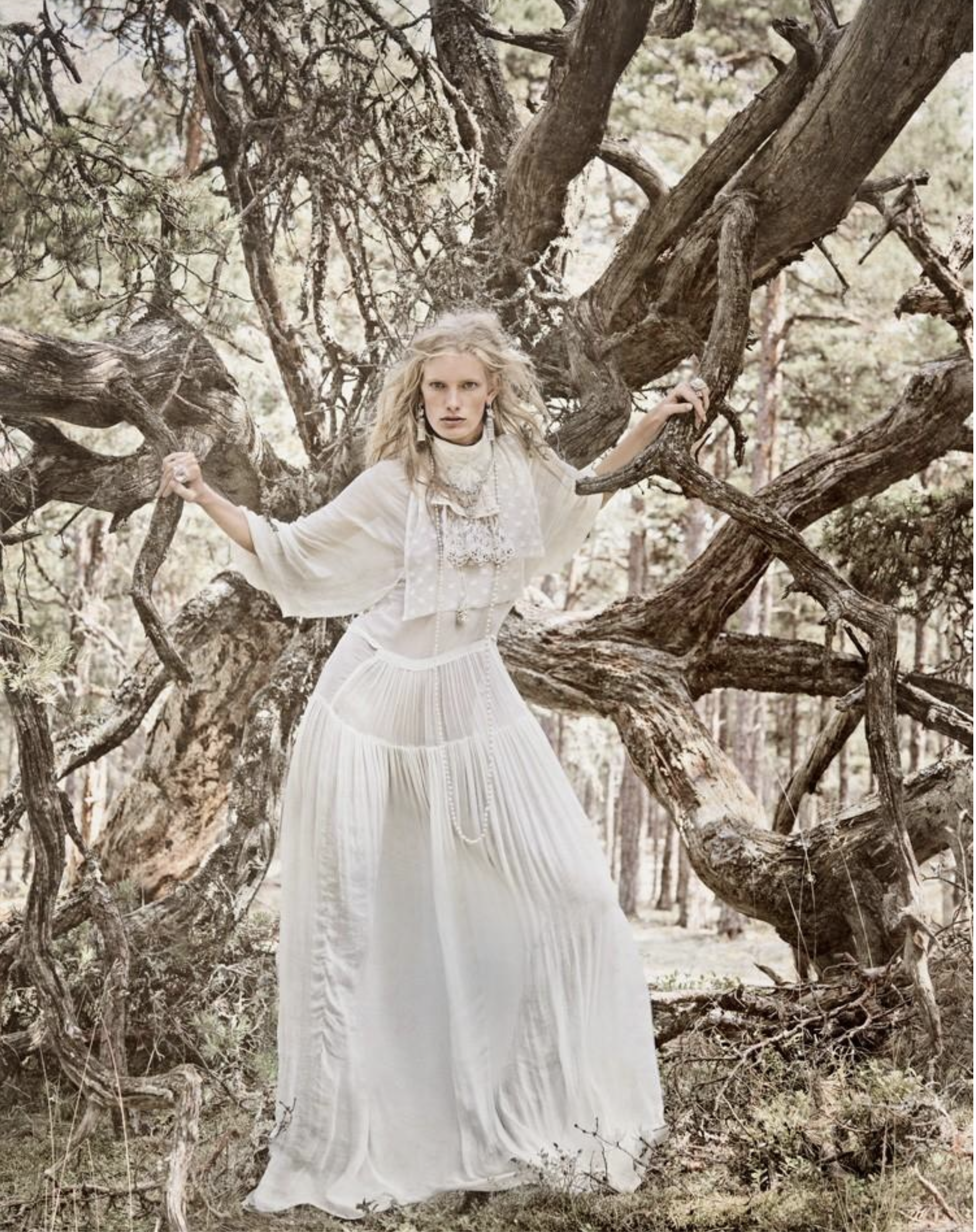 Fairytale: Ilse-de-Boer-by-Carl-Bengtsson-Elle-Germany-November-2013-3.png