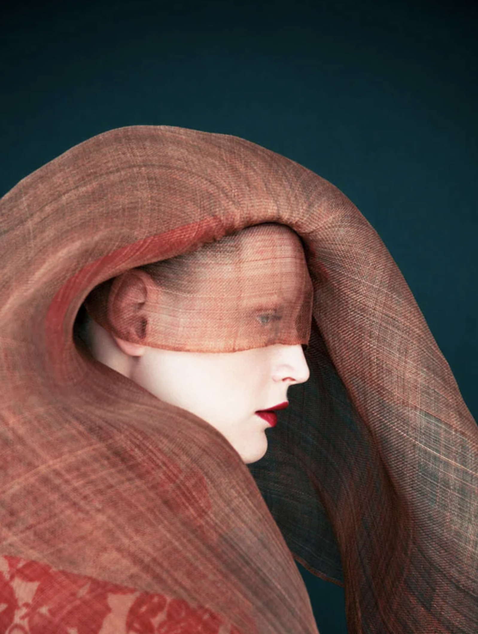 Guinevere-Van-Seenus-by Erik-can-Muse-Magazine-2014-13.png