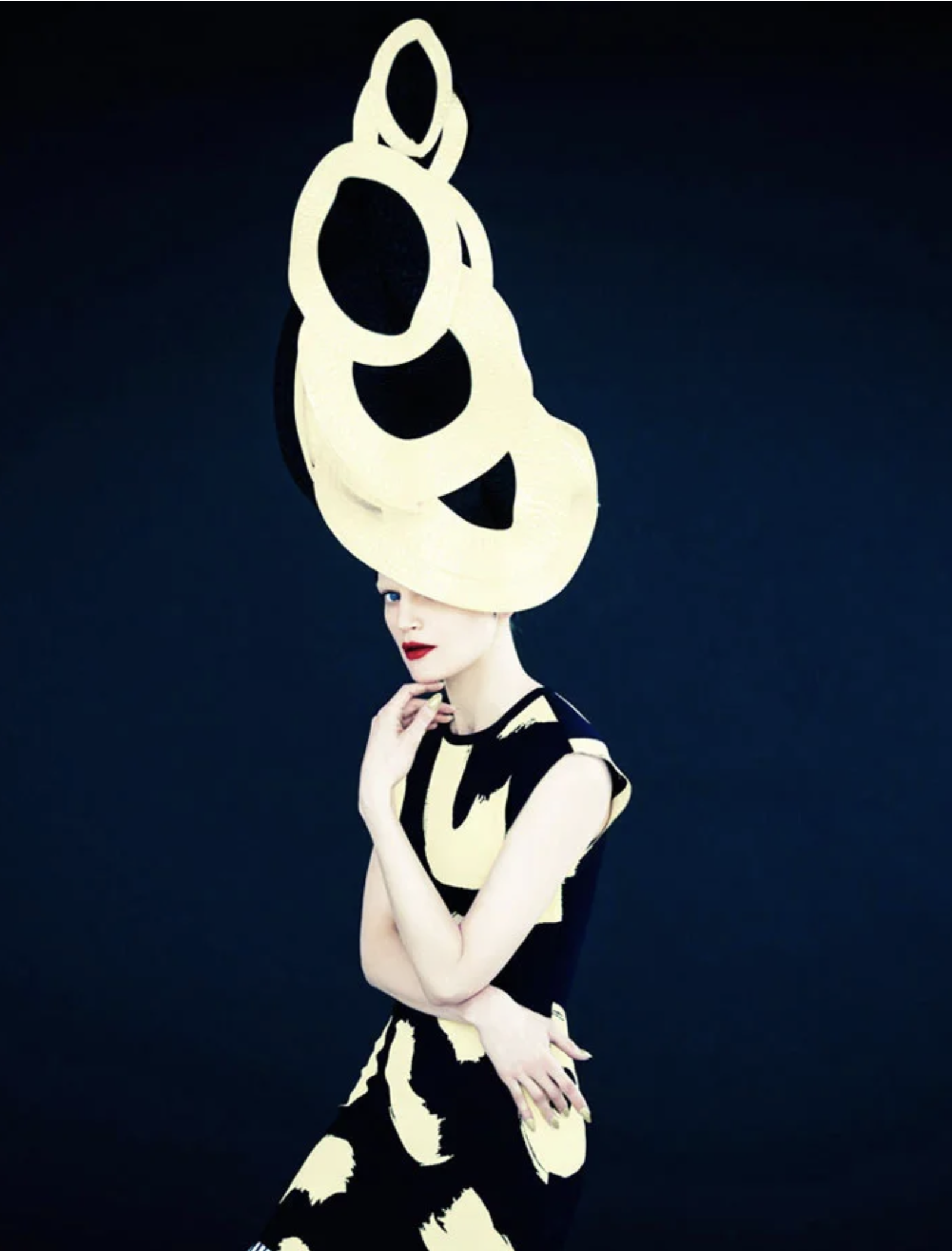 Guinevere-Van-Seenus-by Erik-can-Muse-Magazine-2014-9.png