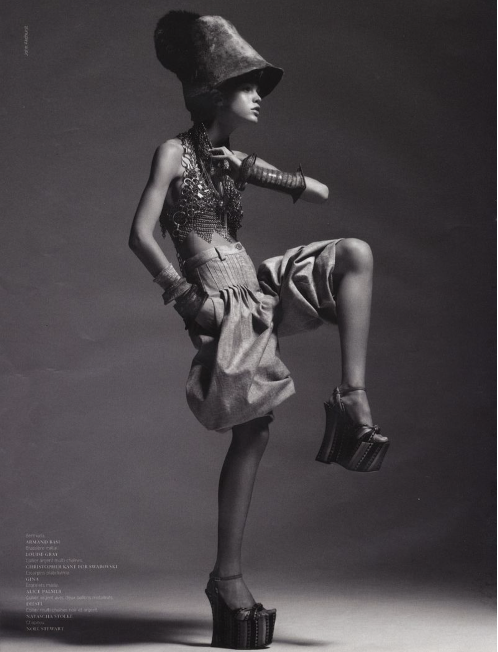Erin-Heatherton-by-John-Akehurst-French-Revue-des-Modes-Spring-Summer-2009-1.png