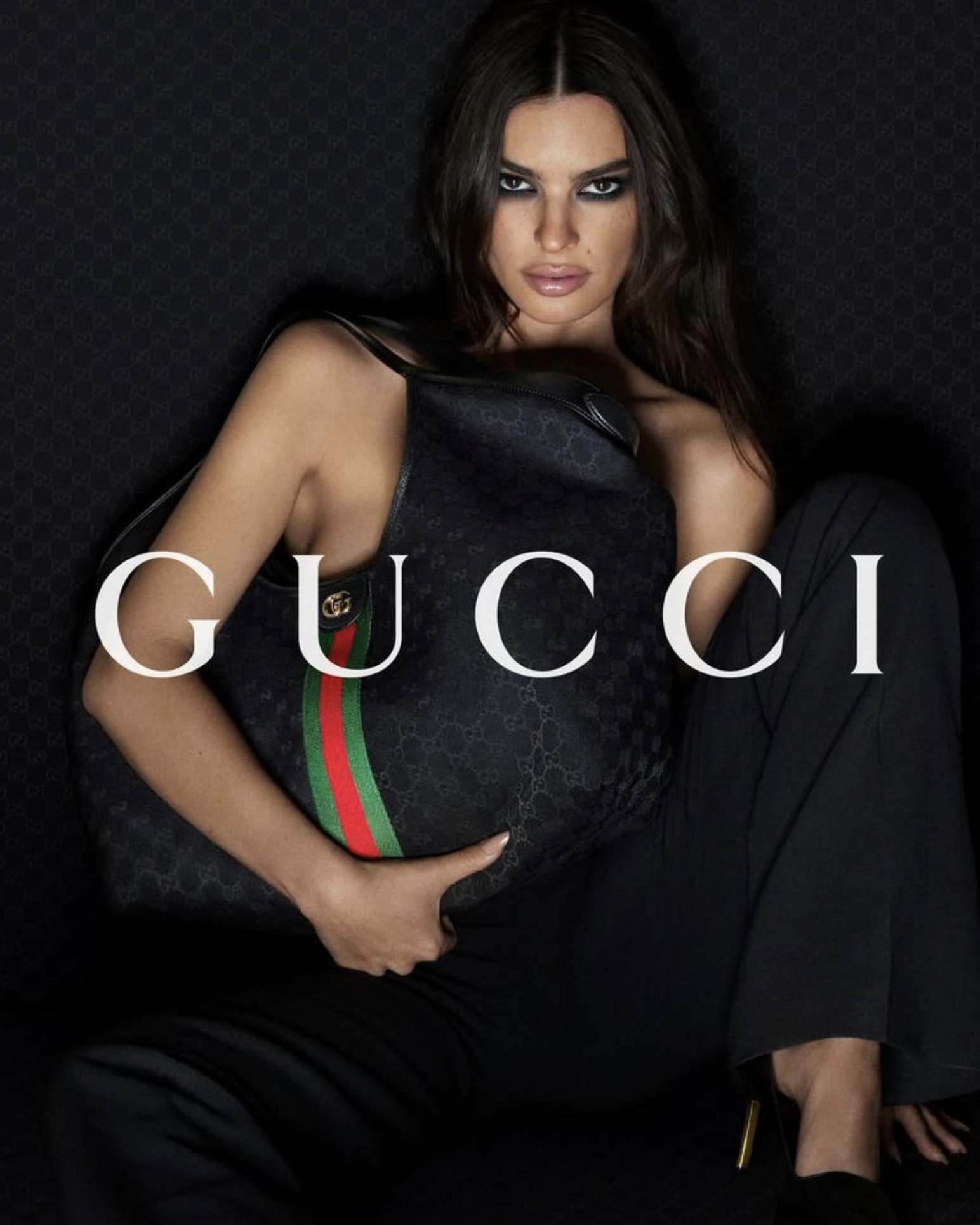 Emily-Ratajkowski-by-Mert-and-Marcus-Gucci-Bags-Campaign-April-2026-2.png