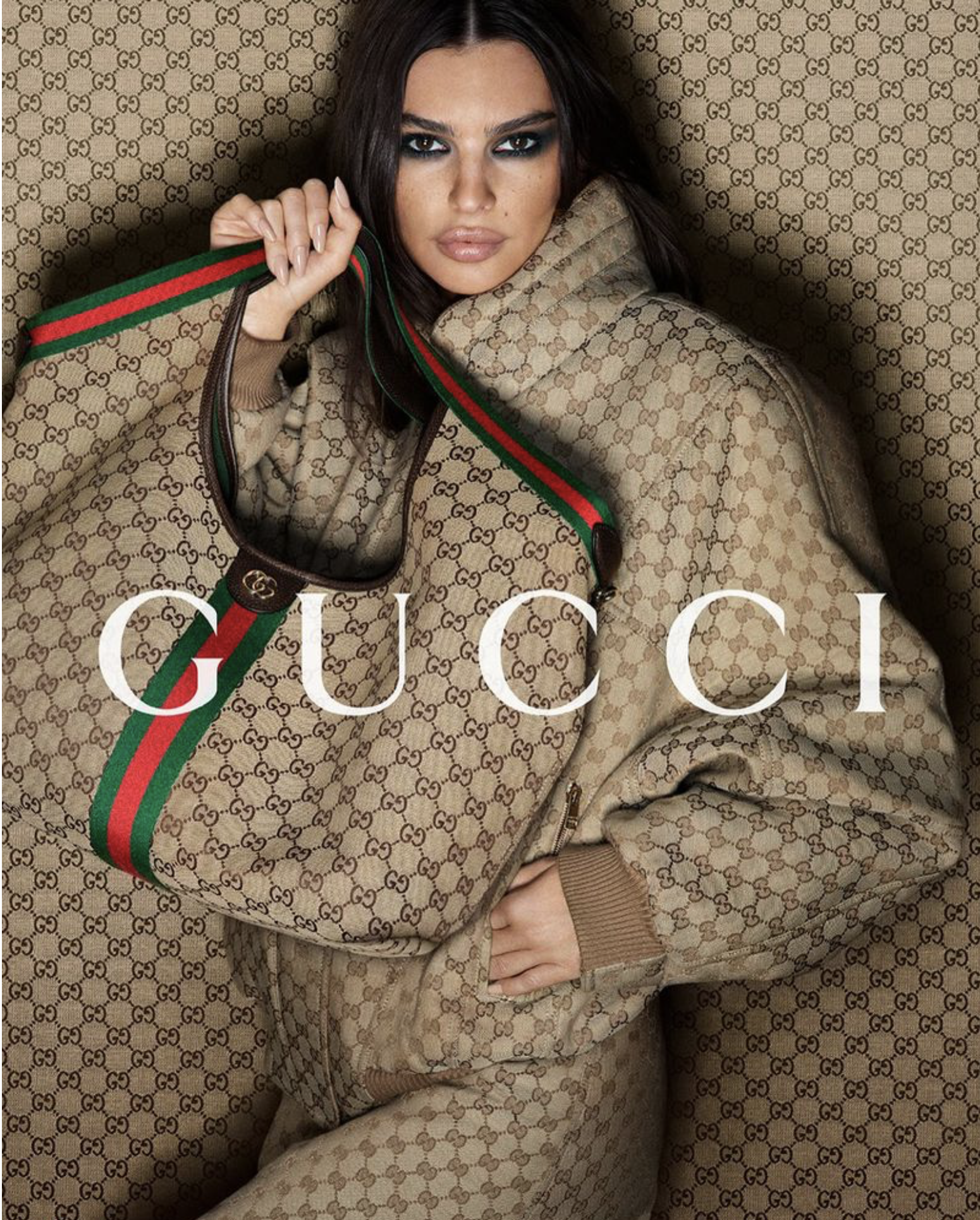 Emily-Ratajkowski-by-Mert-and-Marcus-Gucci-Bags-Campaign-April-2026-3.png