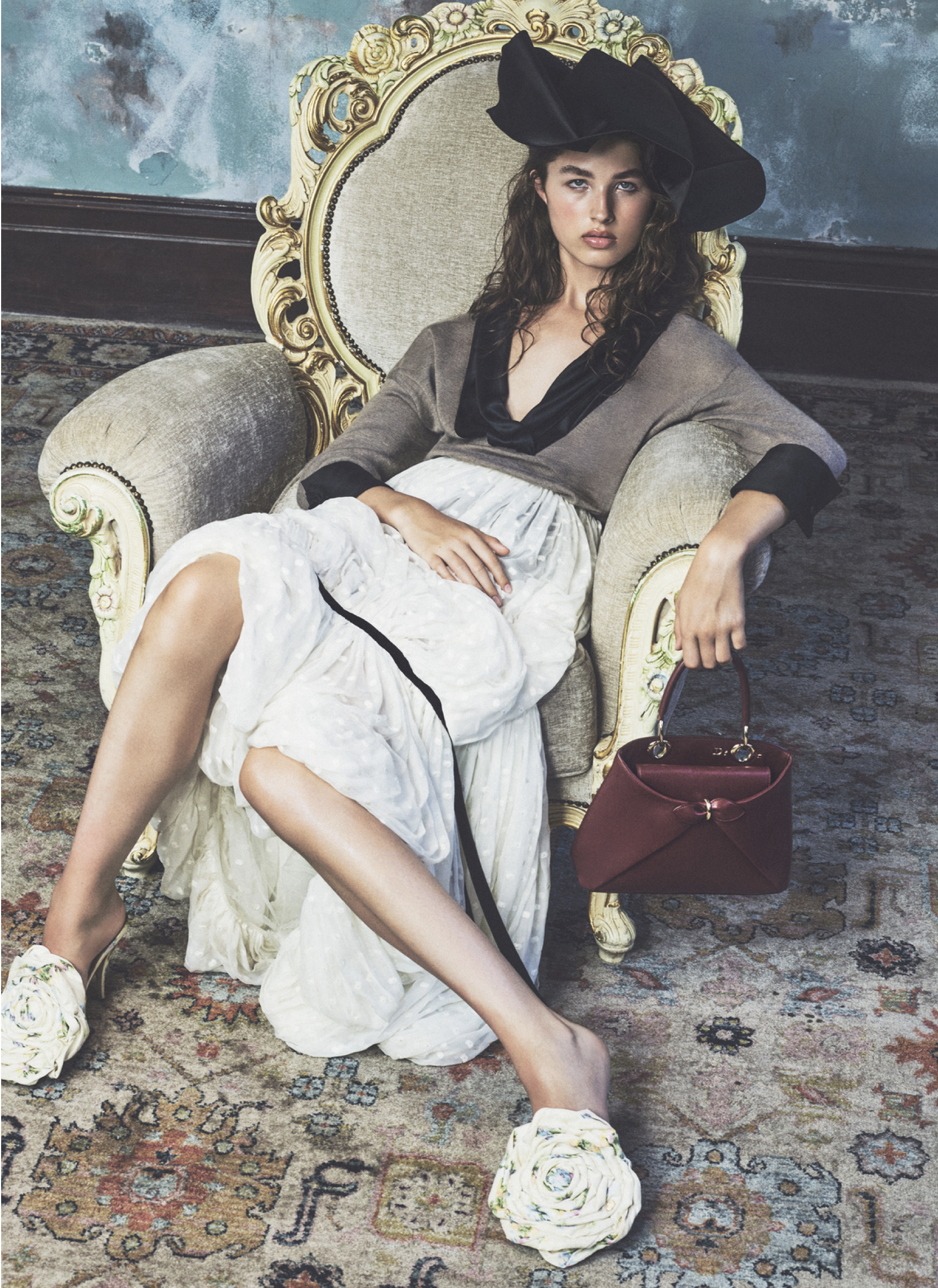 Stella-Hinton-in-Dior-by-Jake-Terrey-for-Vogue-Australia-7.png
