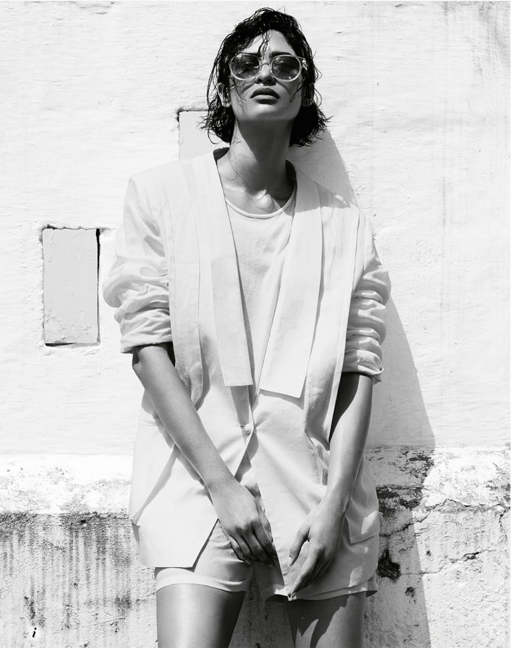 Pilar-Moraga-by-David-Gubert-Marie-Claire-Australia-November-2014-3.png