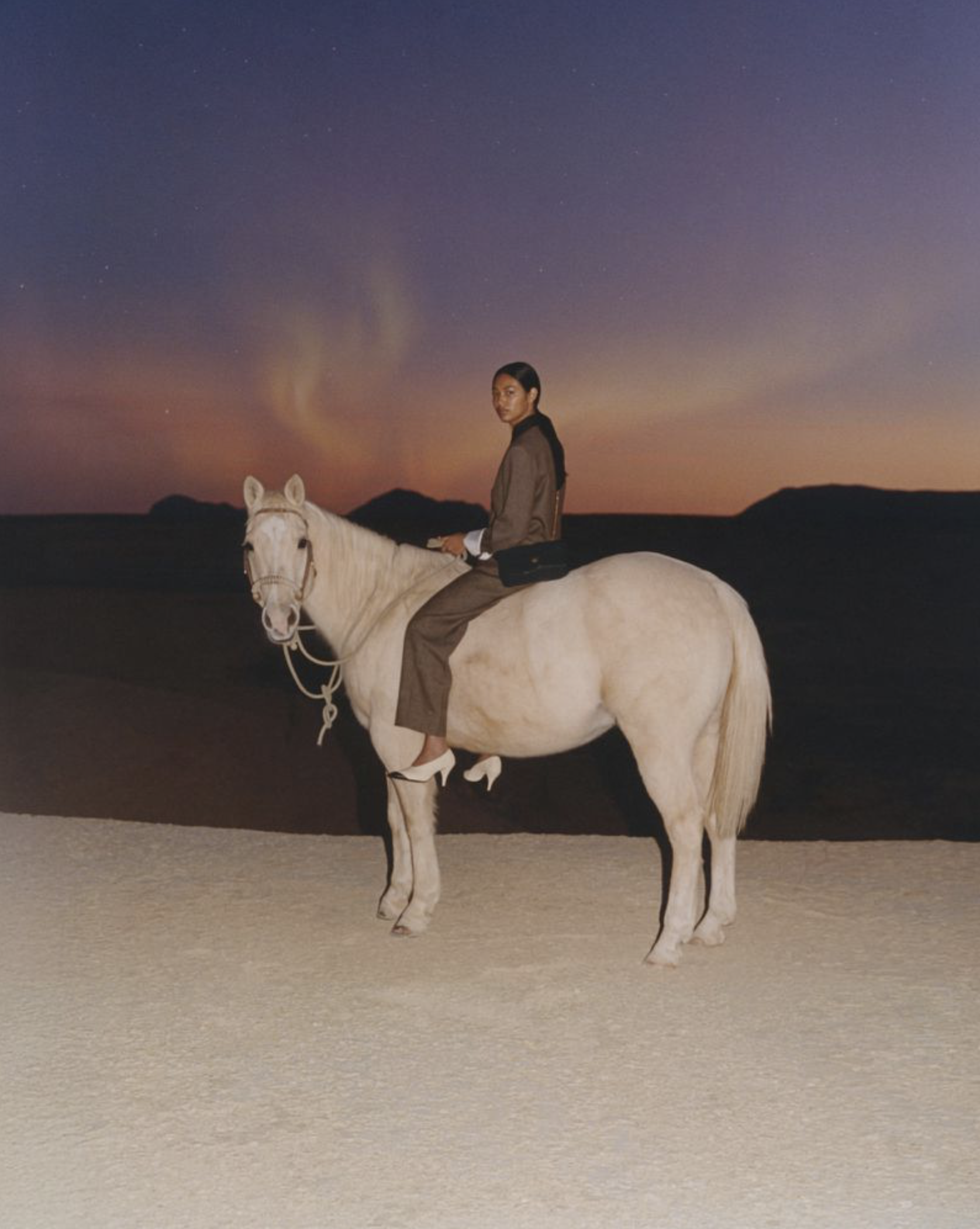 Aneken-Zaldivar-by-Ina-Levy-Vogue-Poland-March-2026-16.png