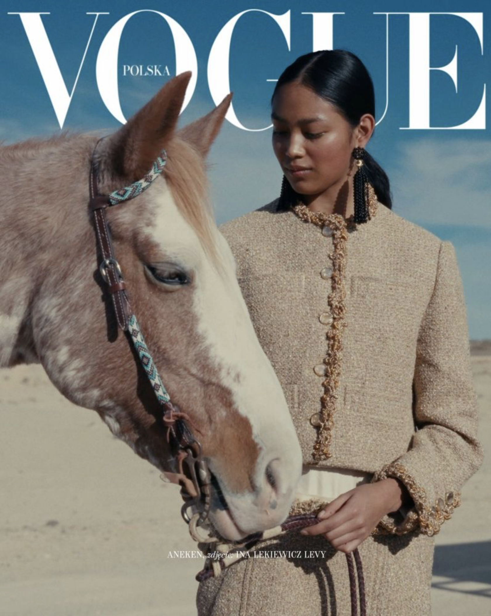 Aneken-Zaldivar-by-Ina-Levy-Vogue-Poland-March-2026-Cover-1.png